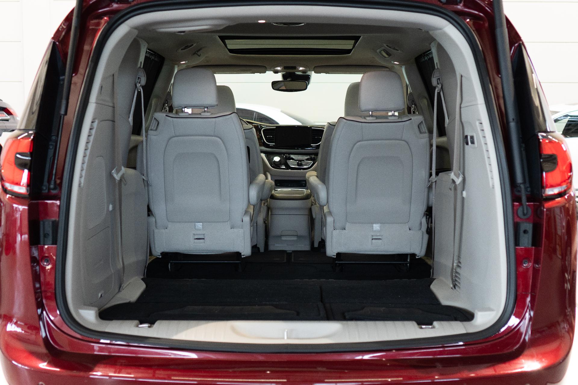 Chrysler Pacifica Limited AWD 3.6 V6 214kW