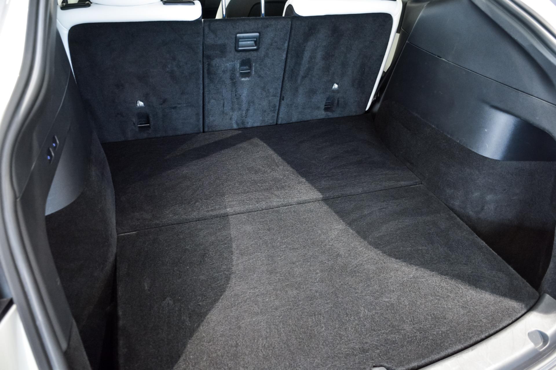 Tesla Model Y Performance AWD