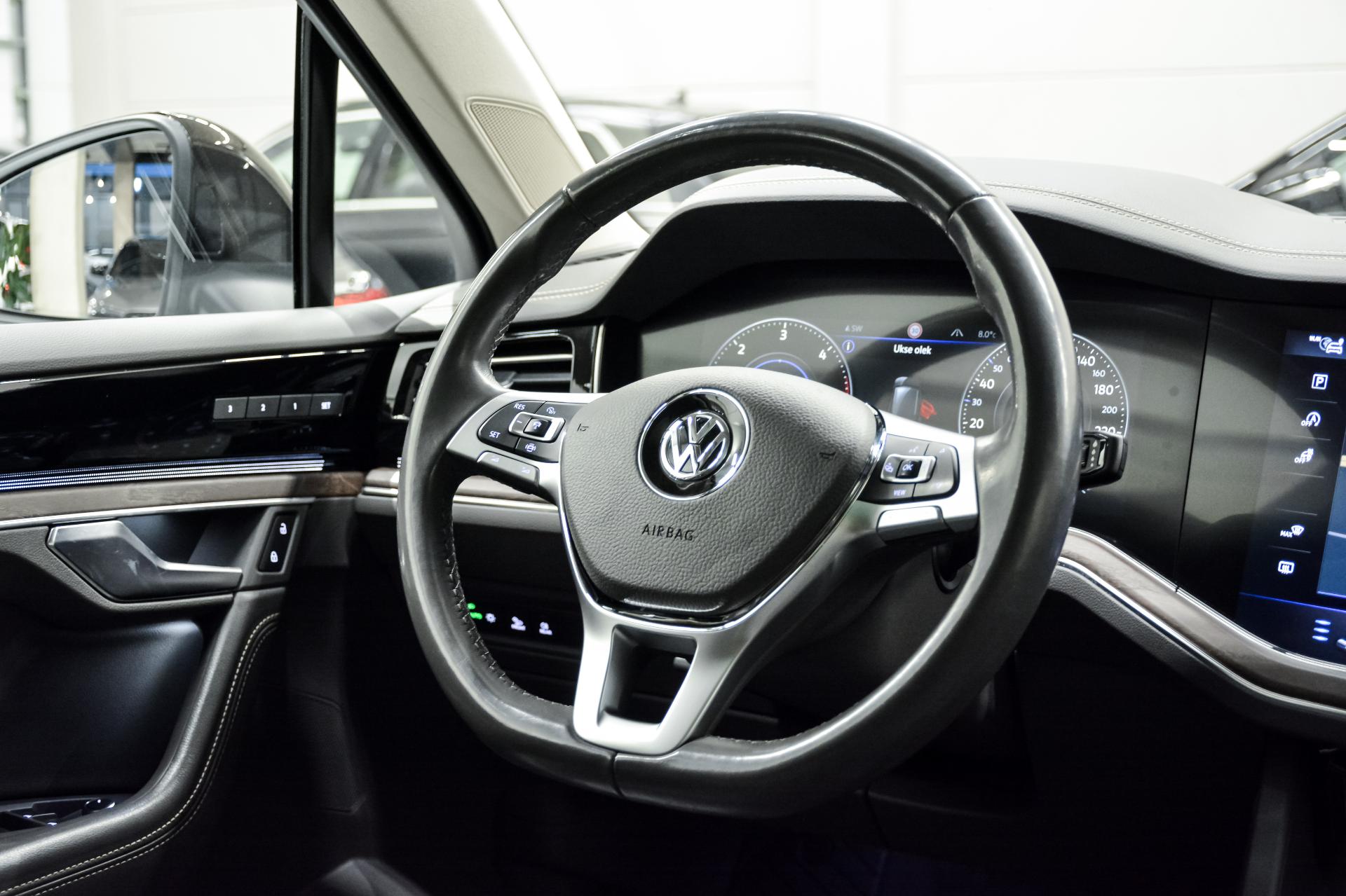 Volkswagen Touareg 4Motion Elegance 3.0 170kW