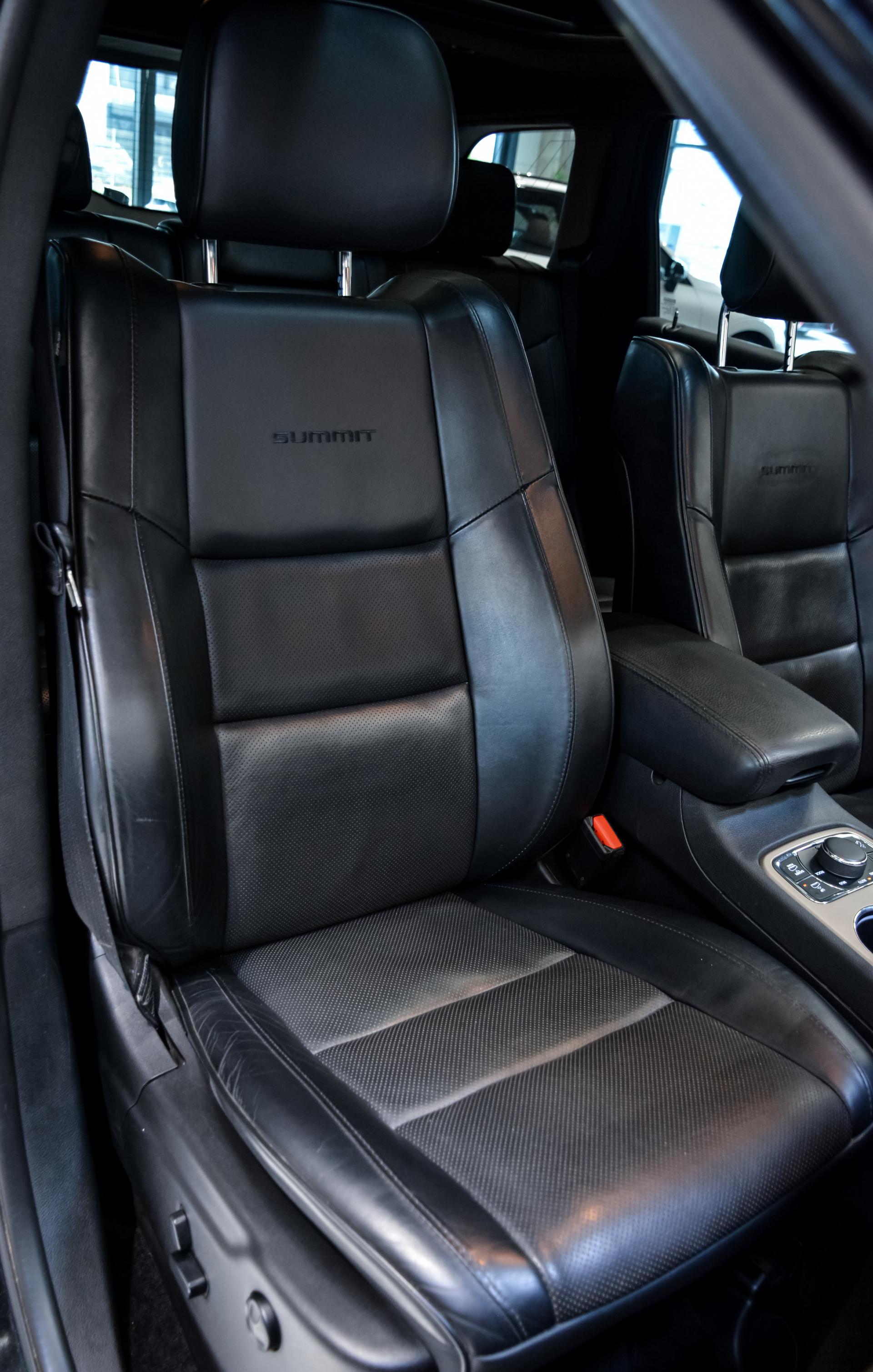 Jeep Grand Cherokee Summit EcoDiesel 3.0 V6 184kW