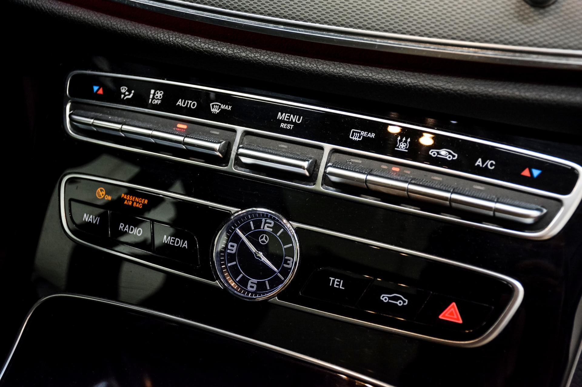 Mercedes-Benz E 300 DE Avantgarde 2.0 225kW