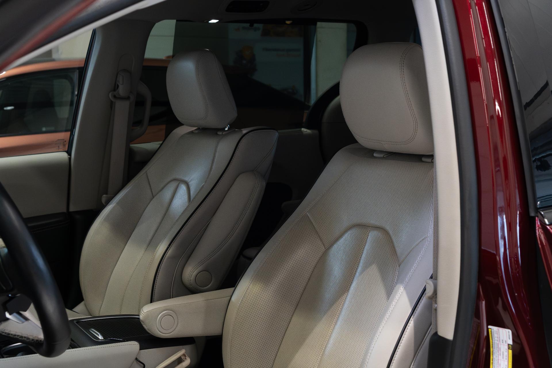 Chrysler Pacifica Limited AWD 3.6 V6 214kW