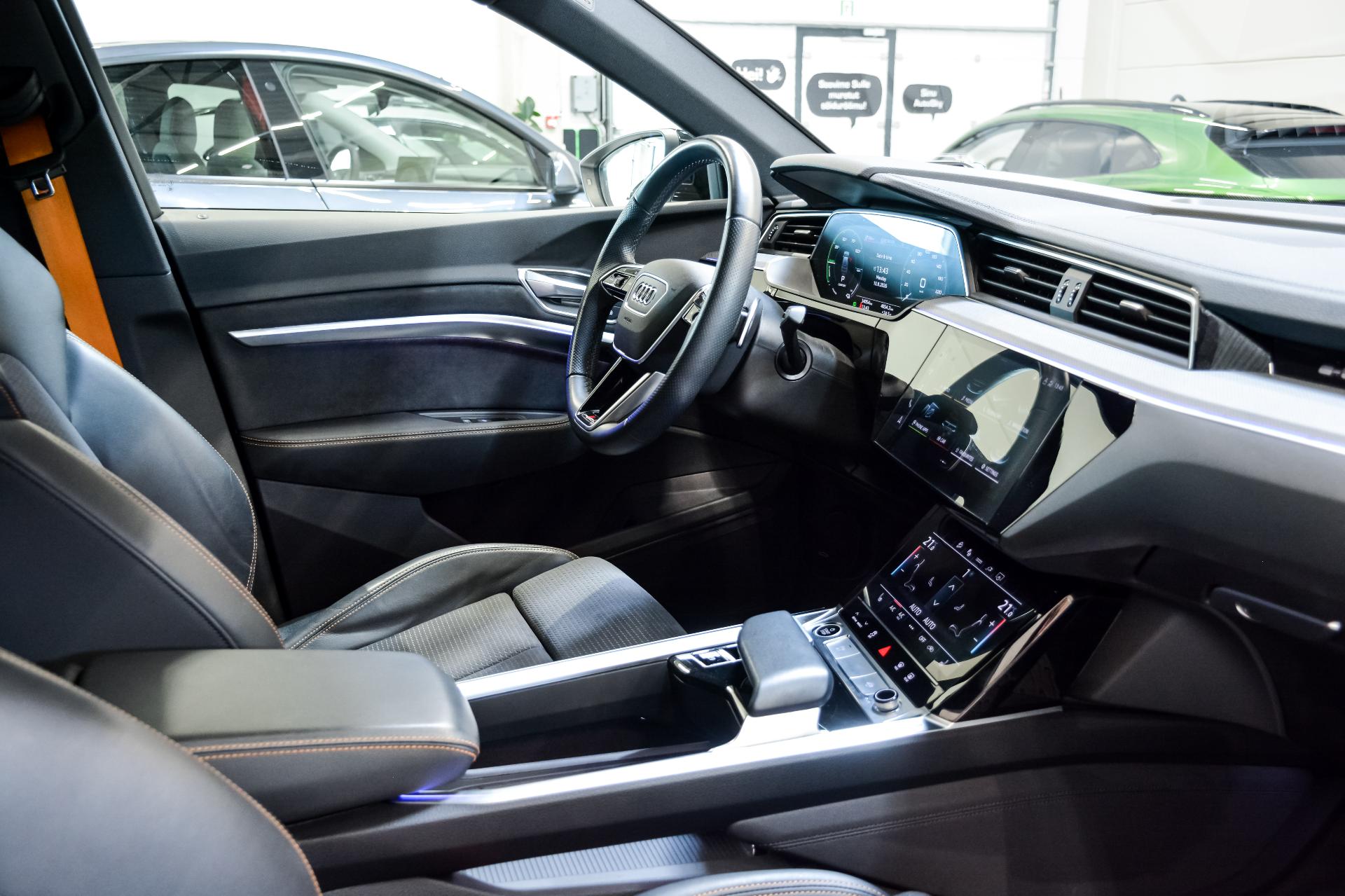 Audi e-tron Sportback 50 S-Line Black Edition 230kW