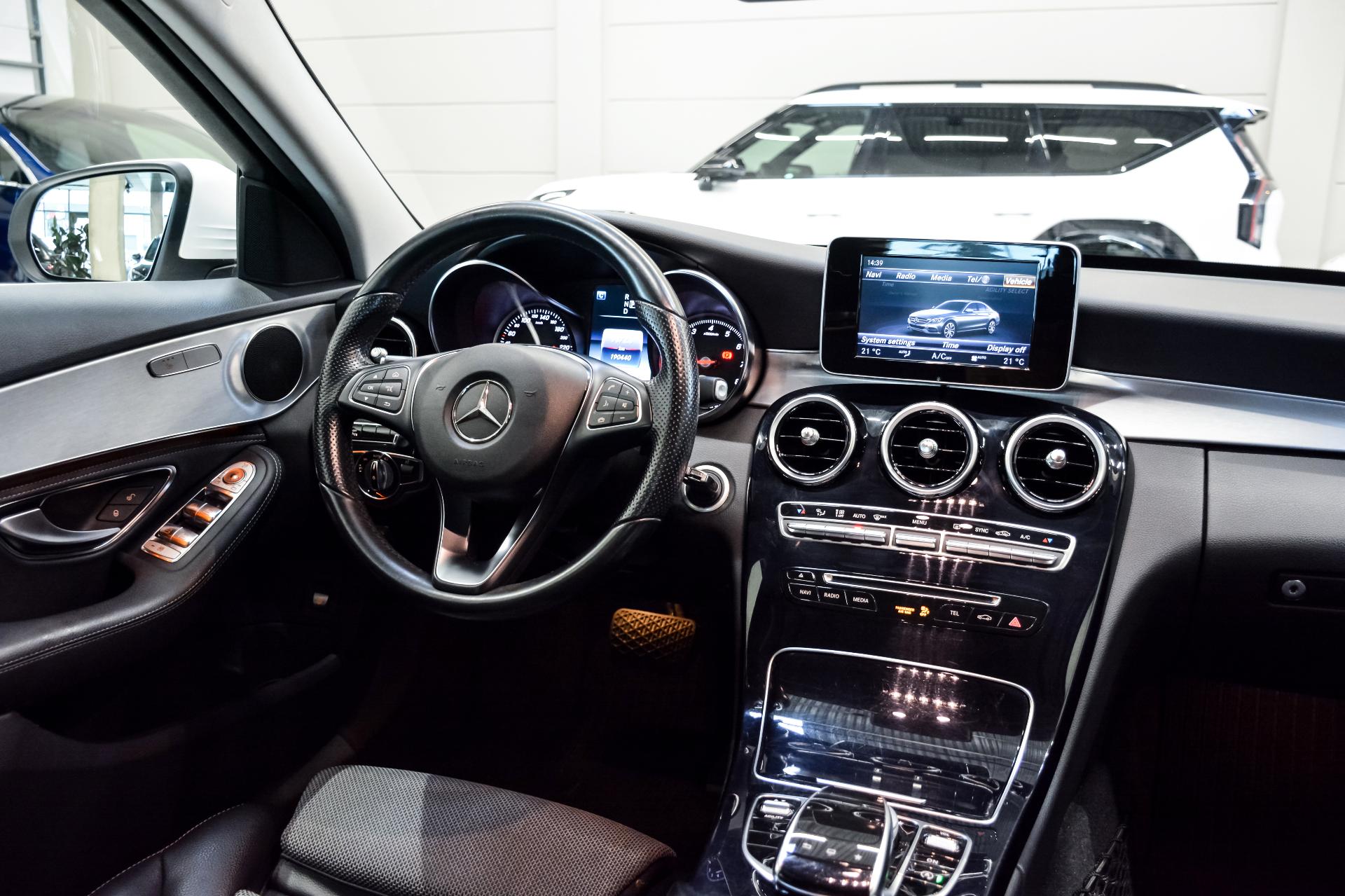 Mercedes-Benz C 180 1.6 115kW