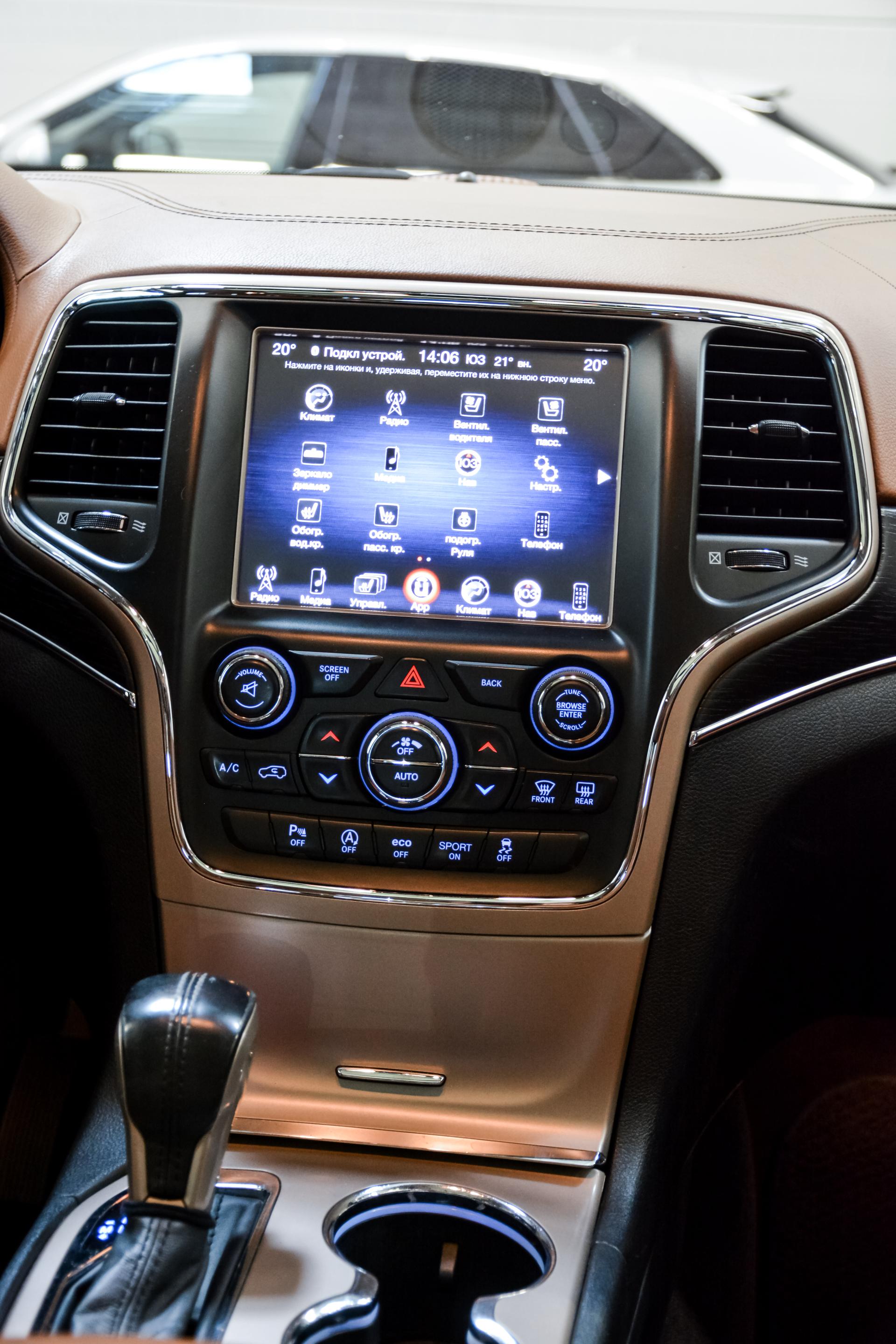 Jeep Grand Cherokee Summit Facelift 3.0 184kW