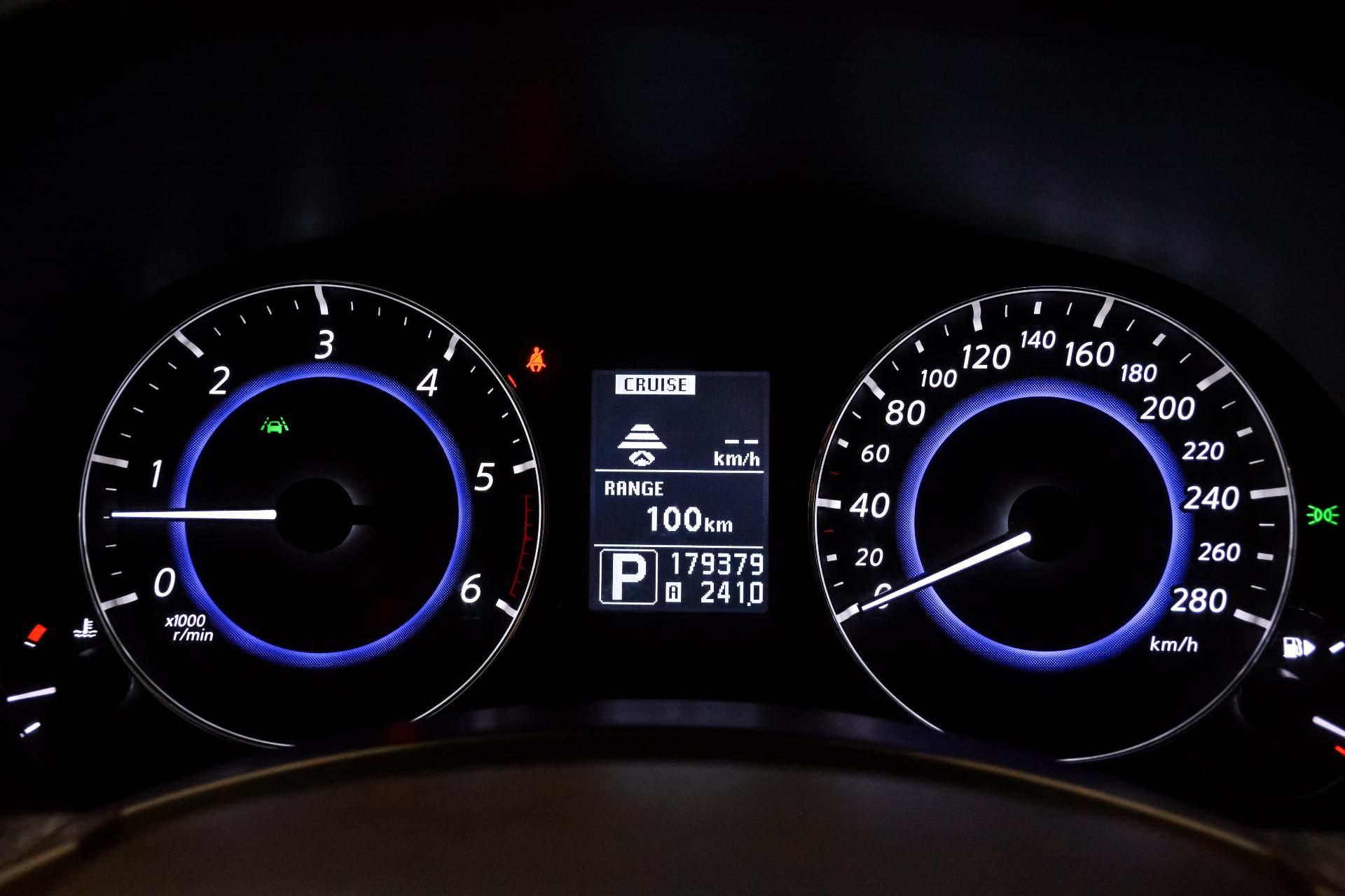 Infiniti QX70 3.0 175kW