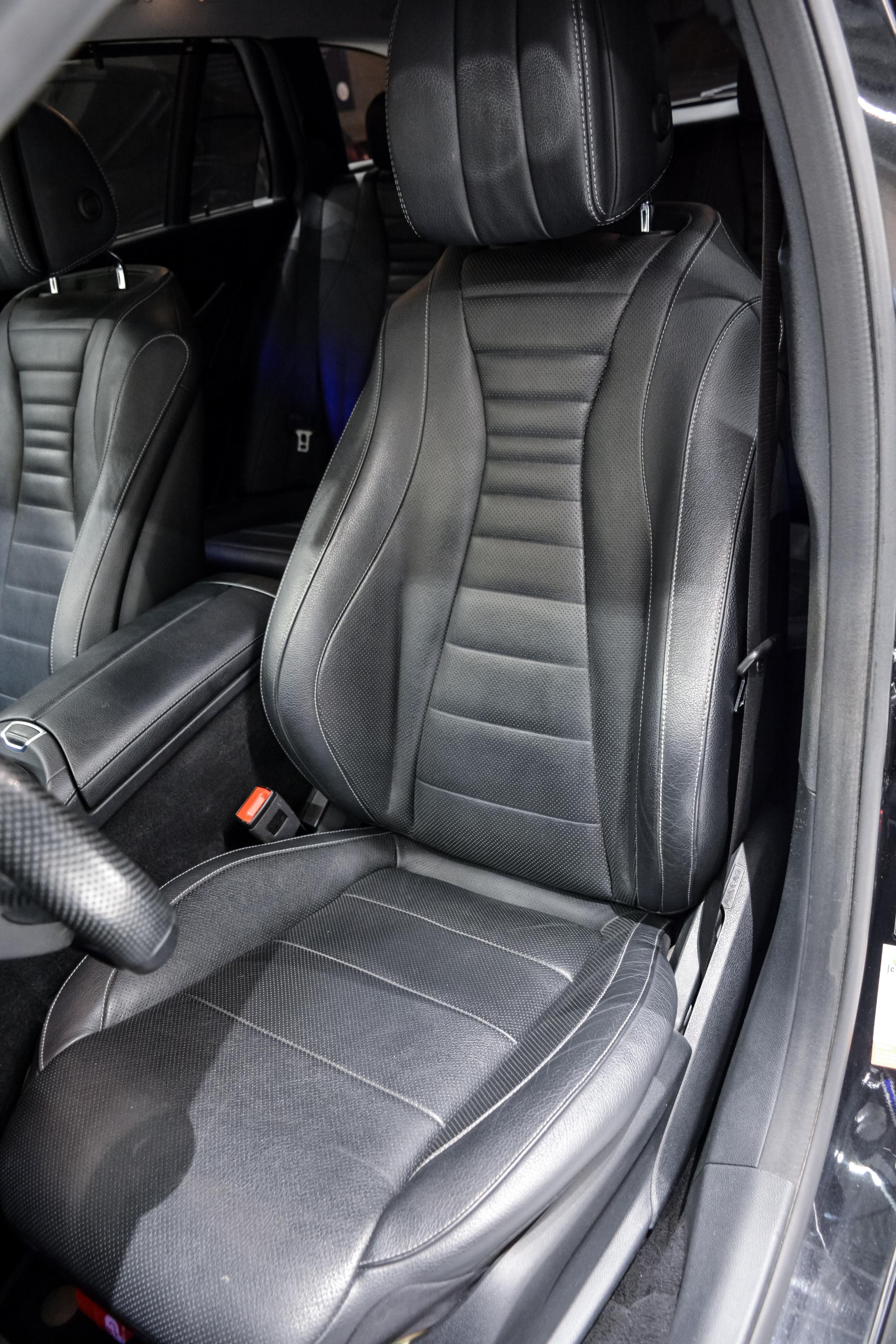 Mercedes-Benz E 220 4Matic Estate 2.0 143kW