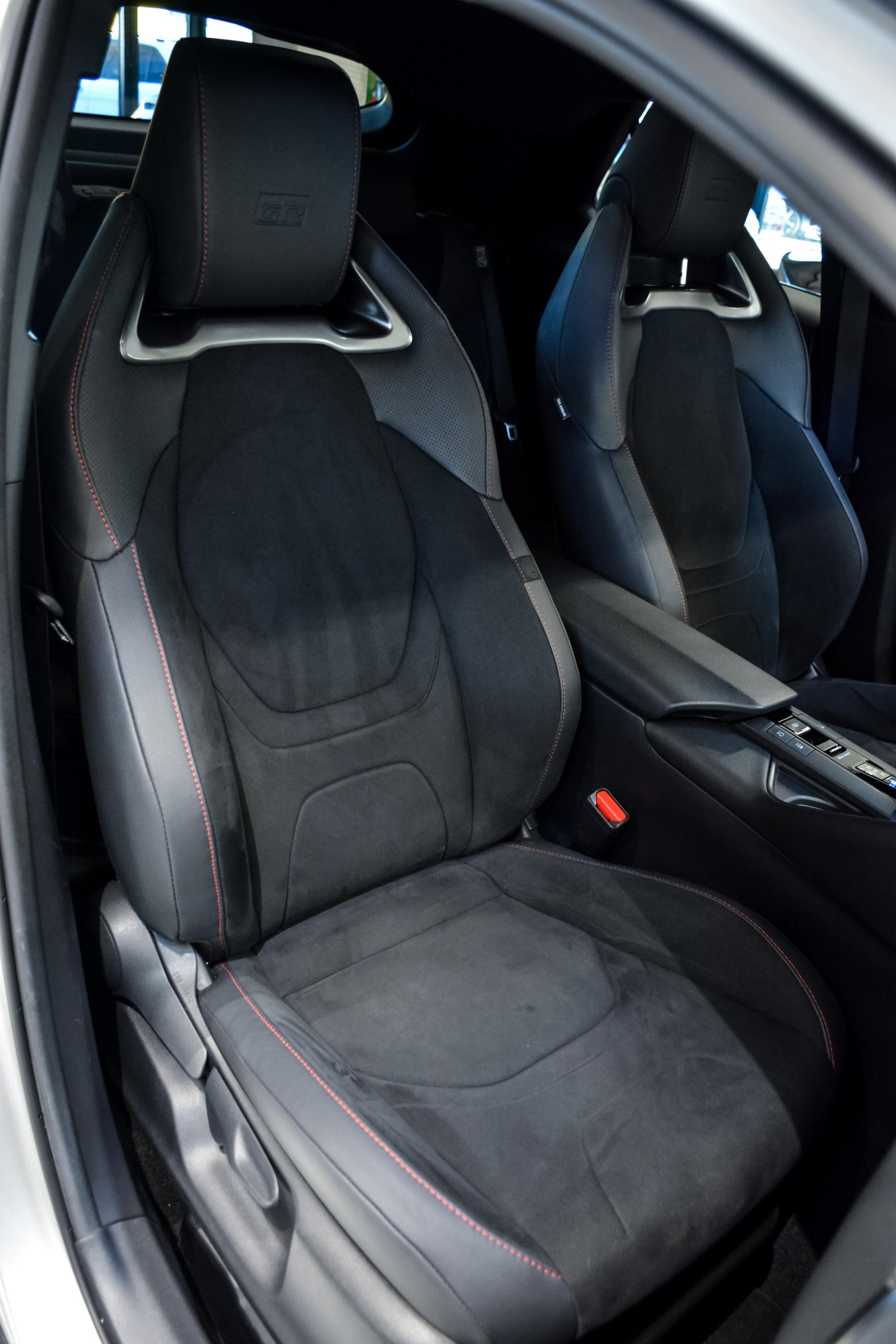 Toyota C-HR GR Sport Premiere Edition AWD 2.0 112kW