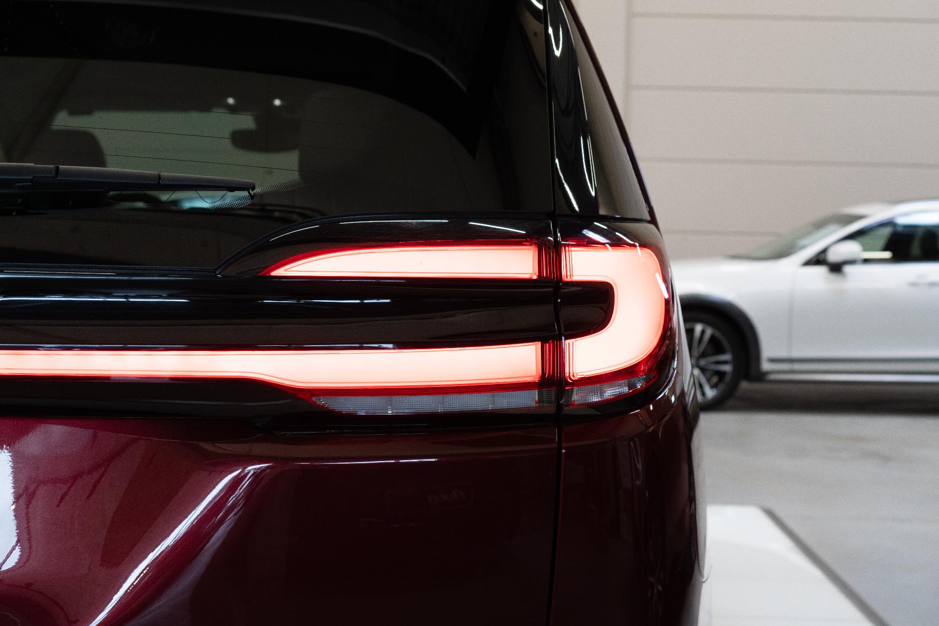 Chrysler Pacifica Limited AWD 3.6 V6 214kW