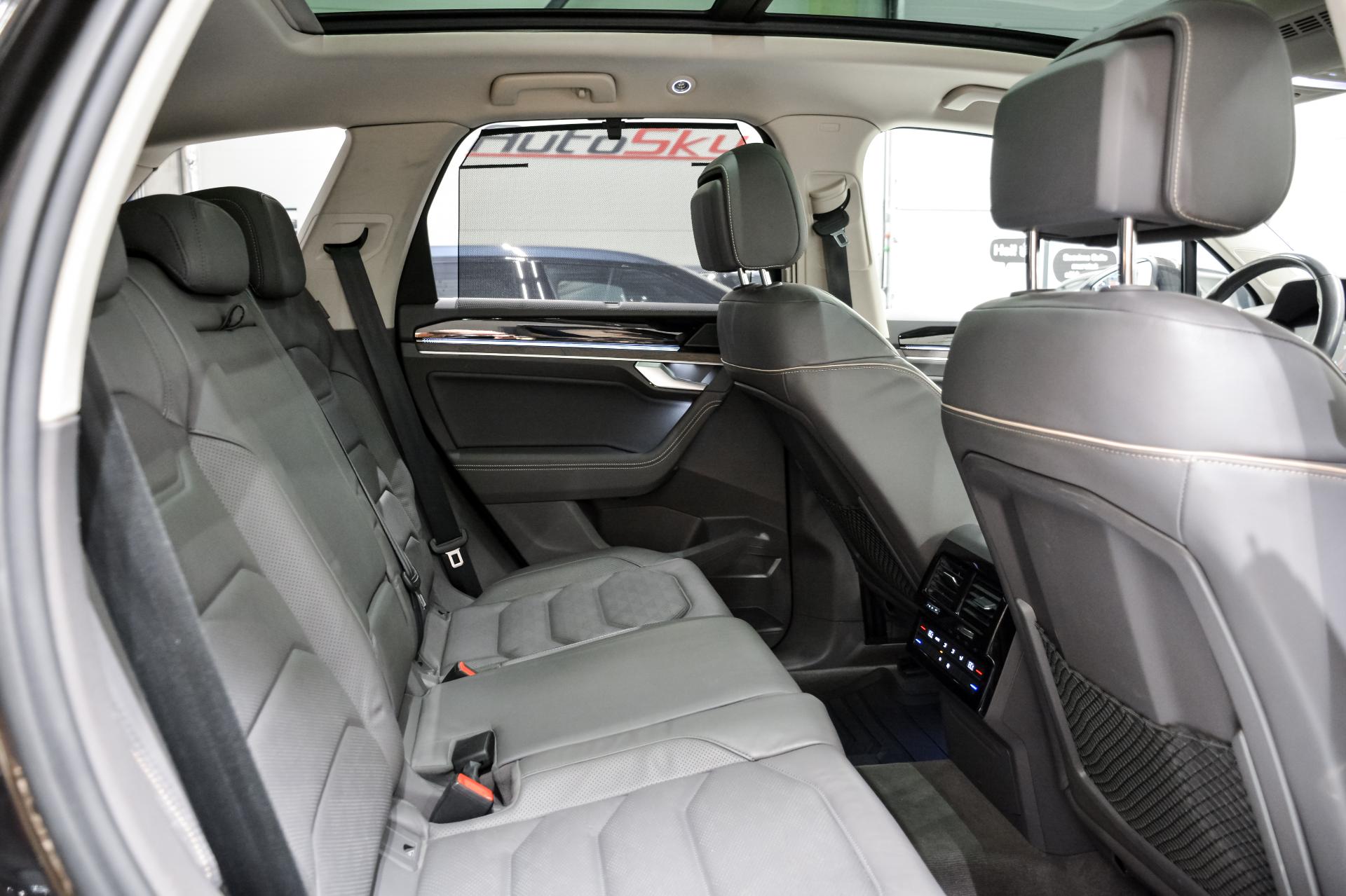 Volkswagen Touareg 4Motion Elegance 3.0 170kW