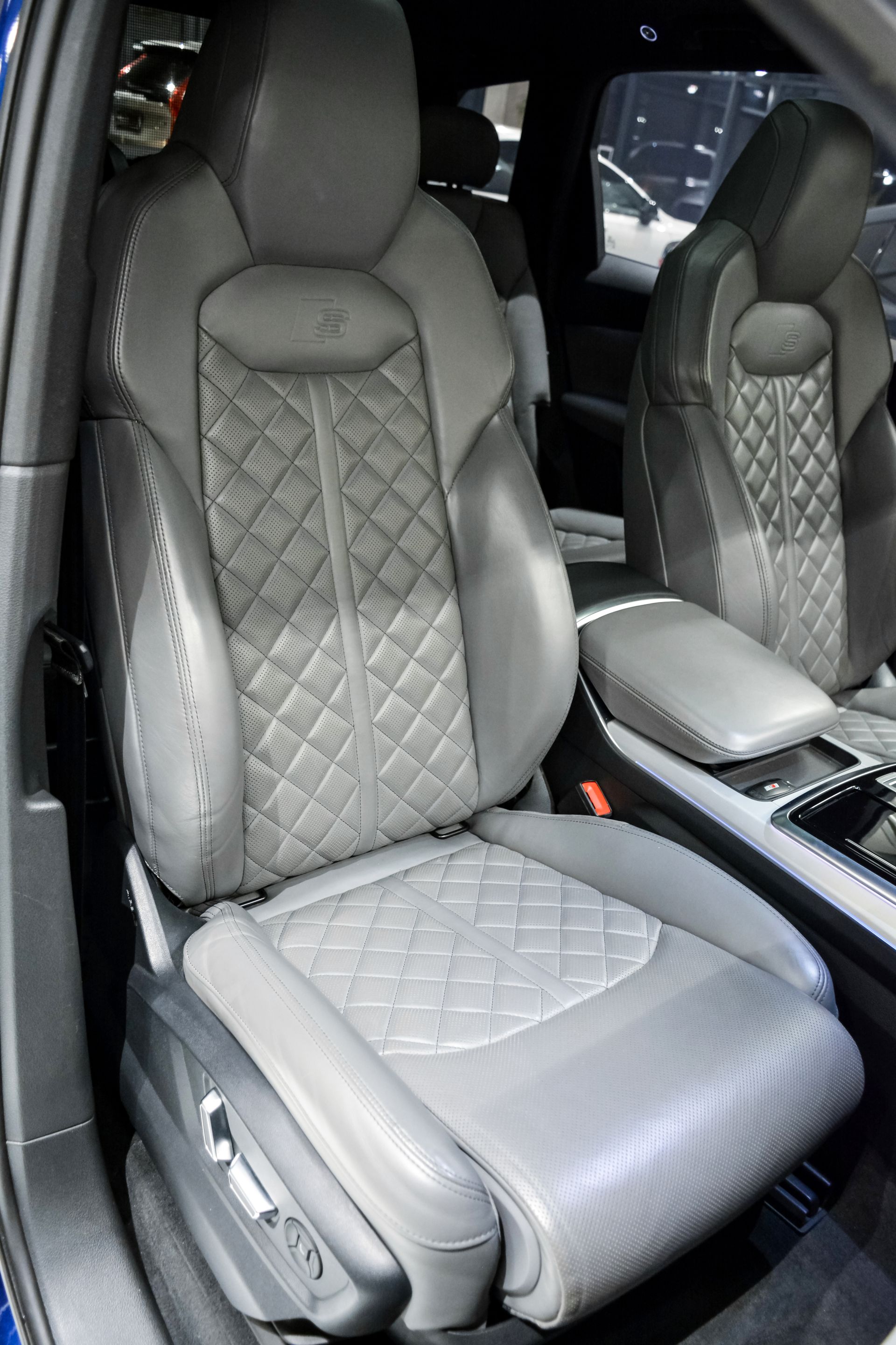 Audi SQ7 4.0 320kW