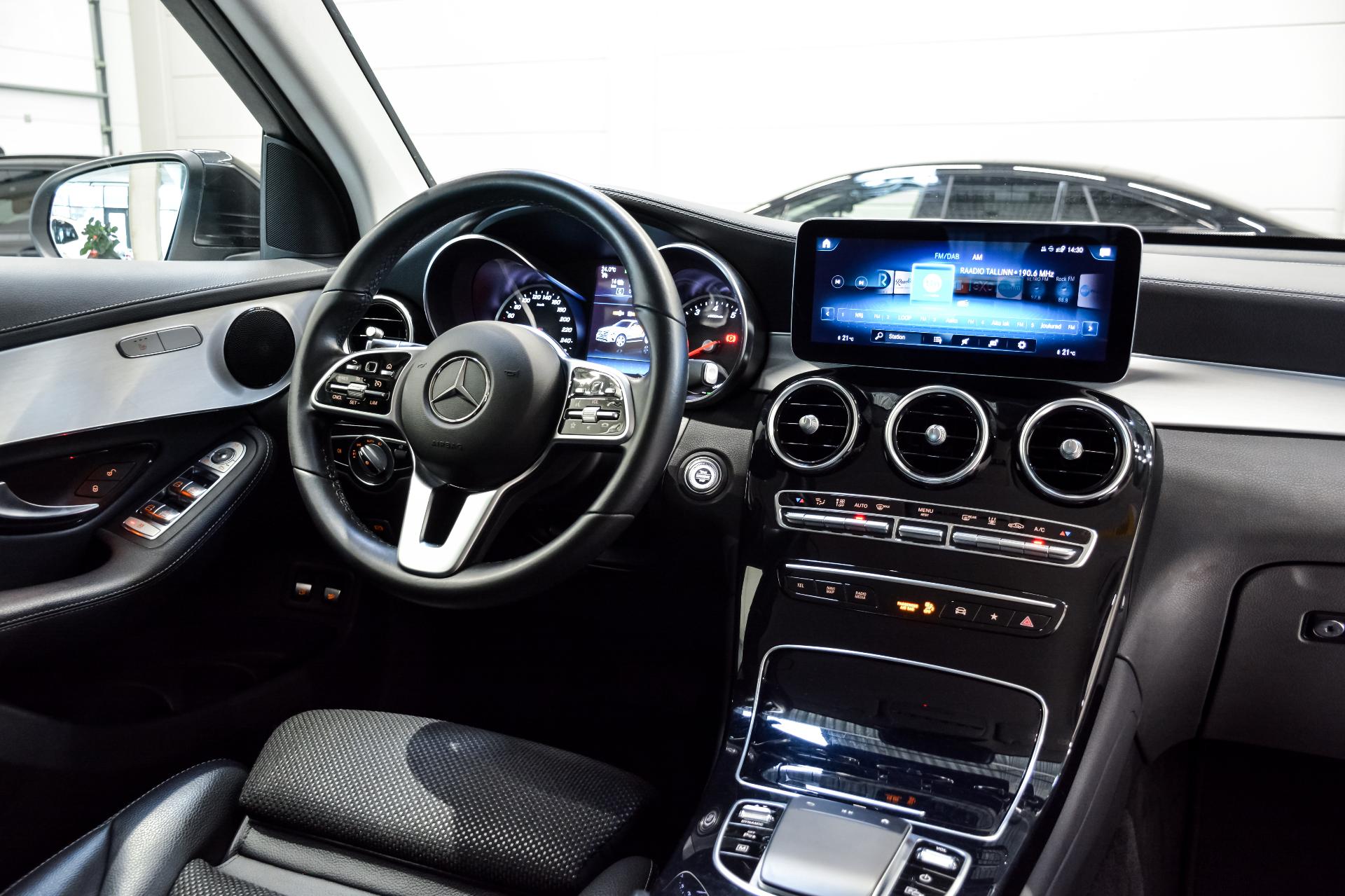 Mercedes-Benz GLC 300 e 4Matic Plug-In Hybrid AMG Pakett 2.0 215kW