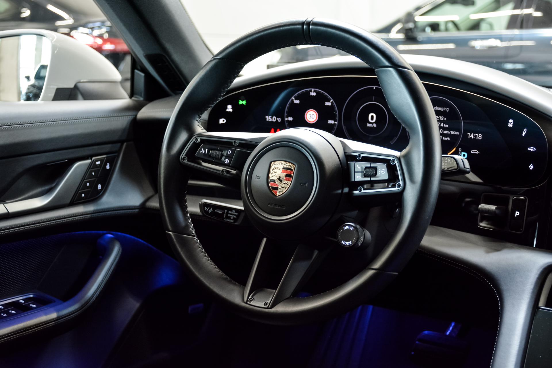 Porsche Taycan 4 Cross Turismo Sport Chrono Plus 350kW