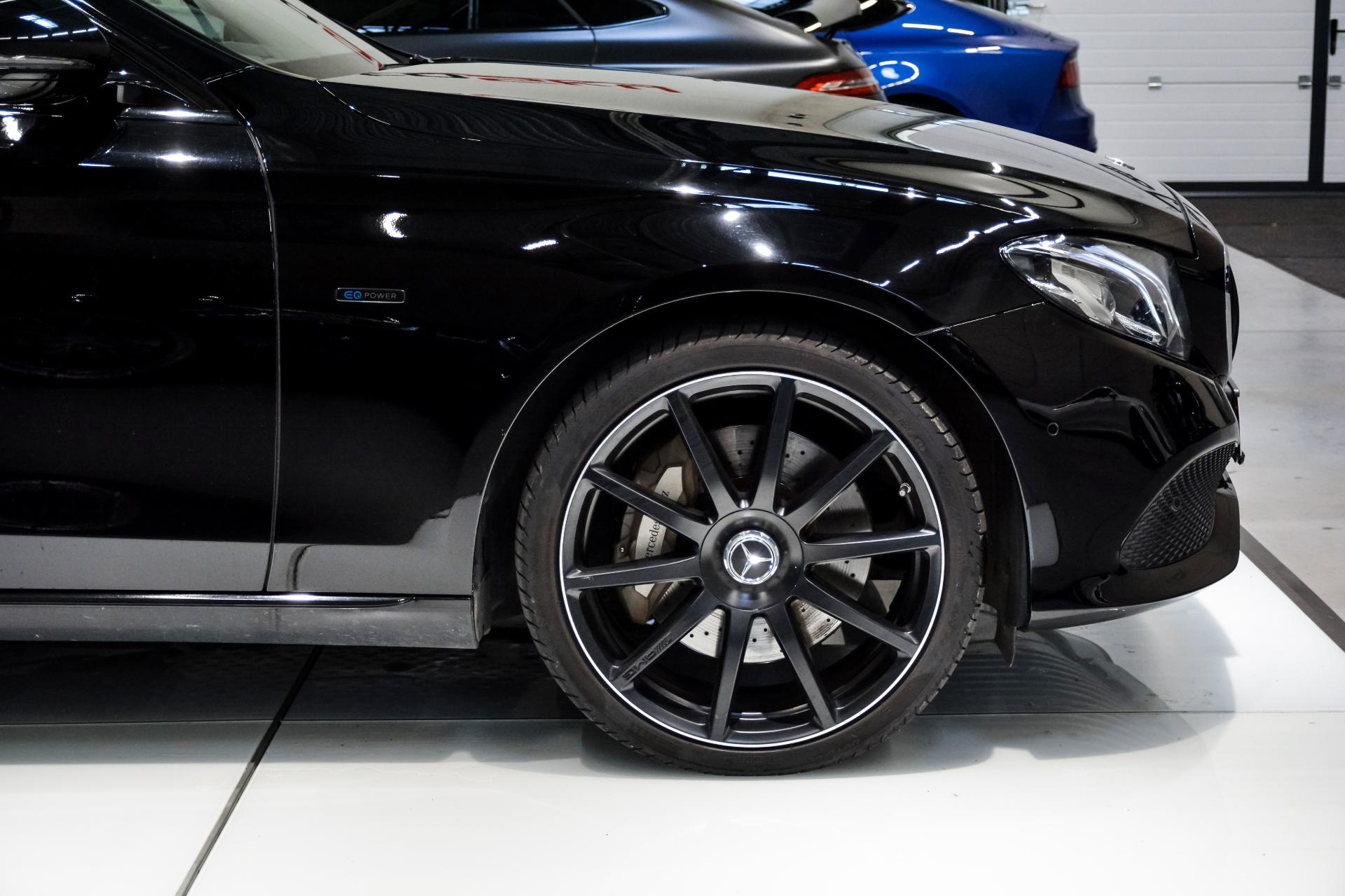Mercedes-Benz E 300 DE Avantgarde 2.0 225kW
