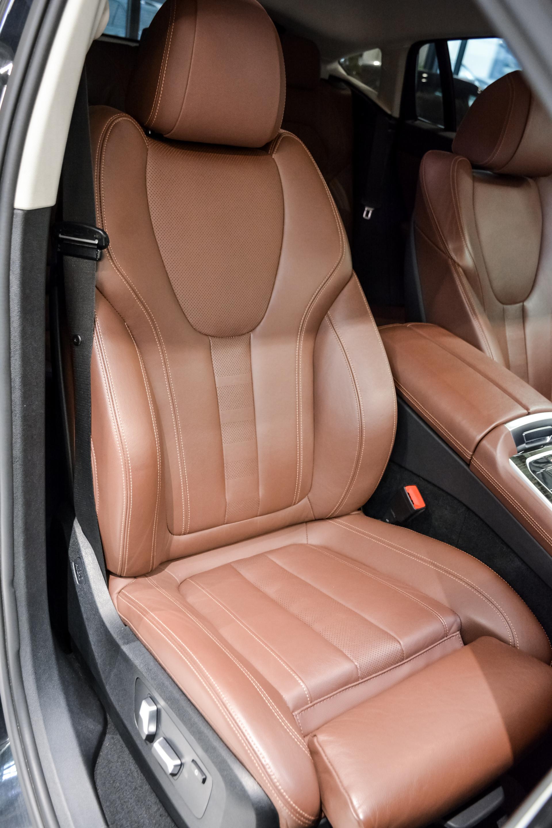 BMW X6 xDrive30d 3.0 195kW