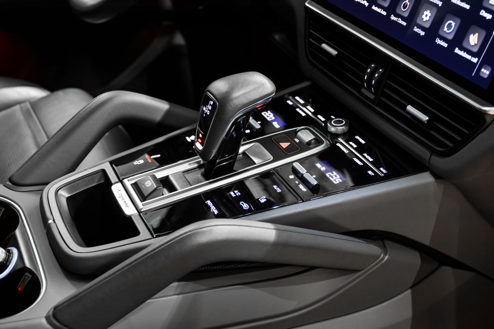 Porsche Cayenne Platinum Edition E-Hybrid