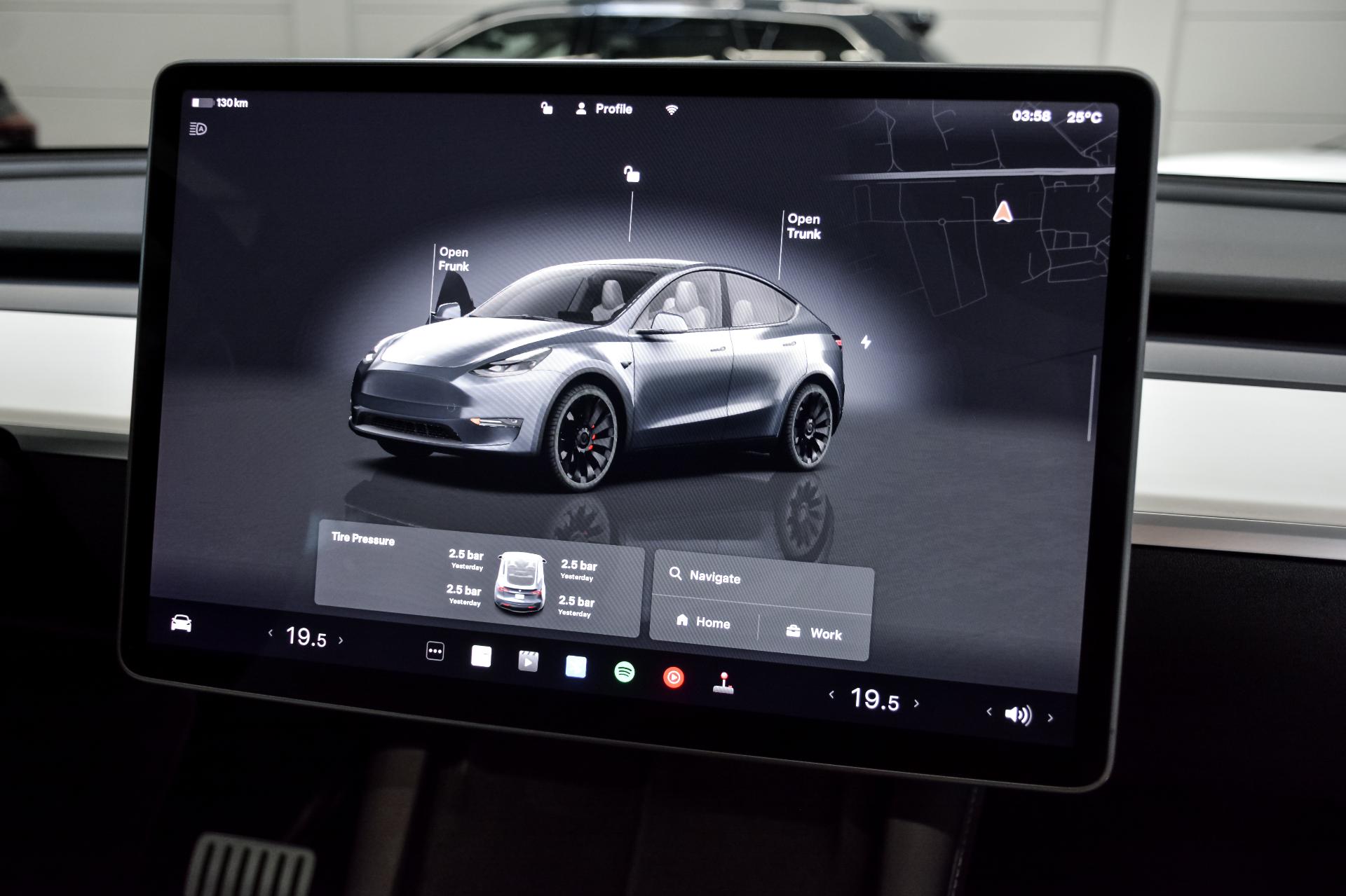 Tesla Model Y Performance AWD