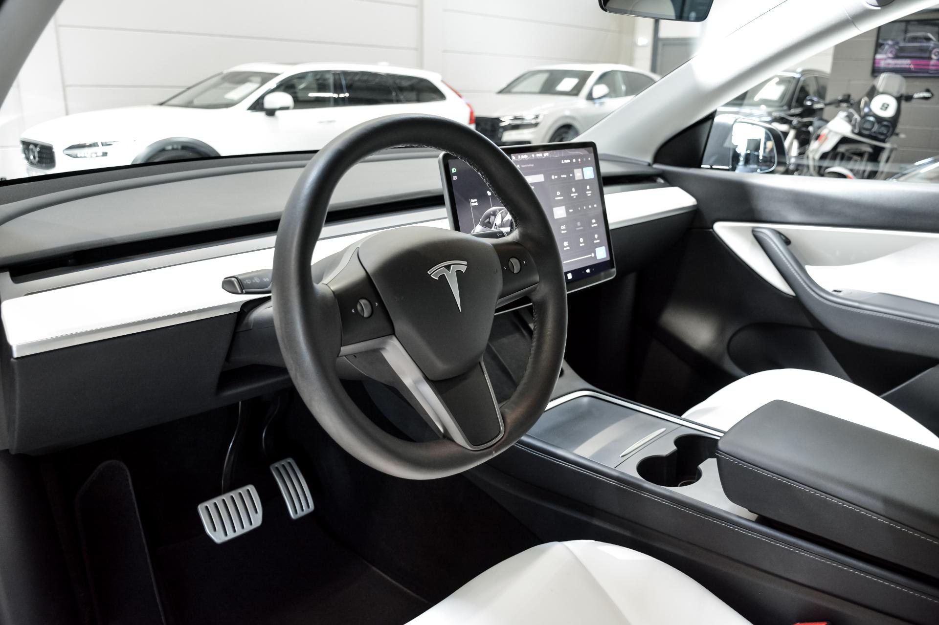Tesla Model Y Performance AWD