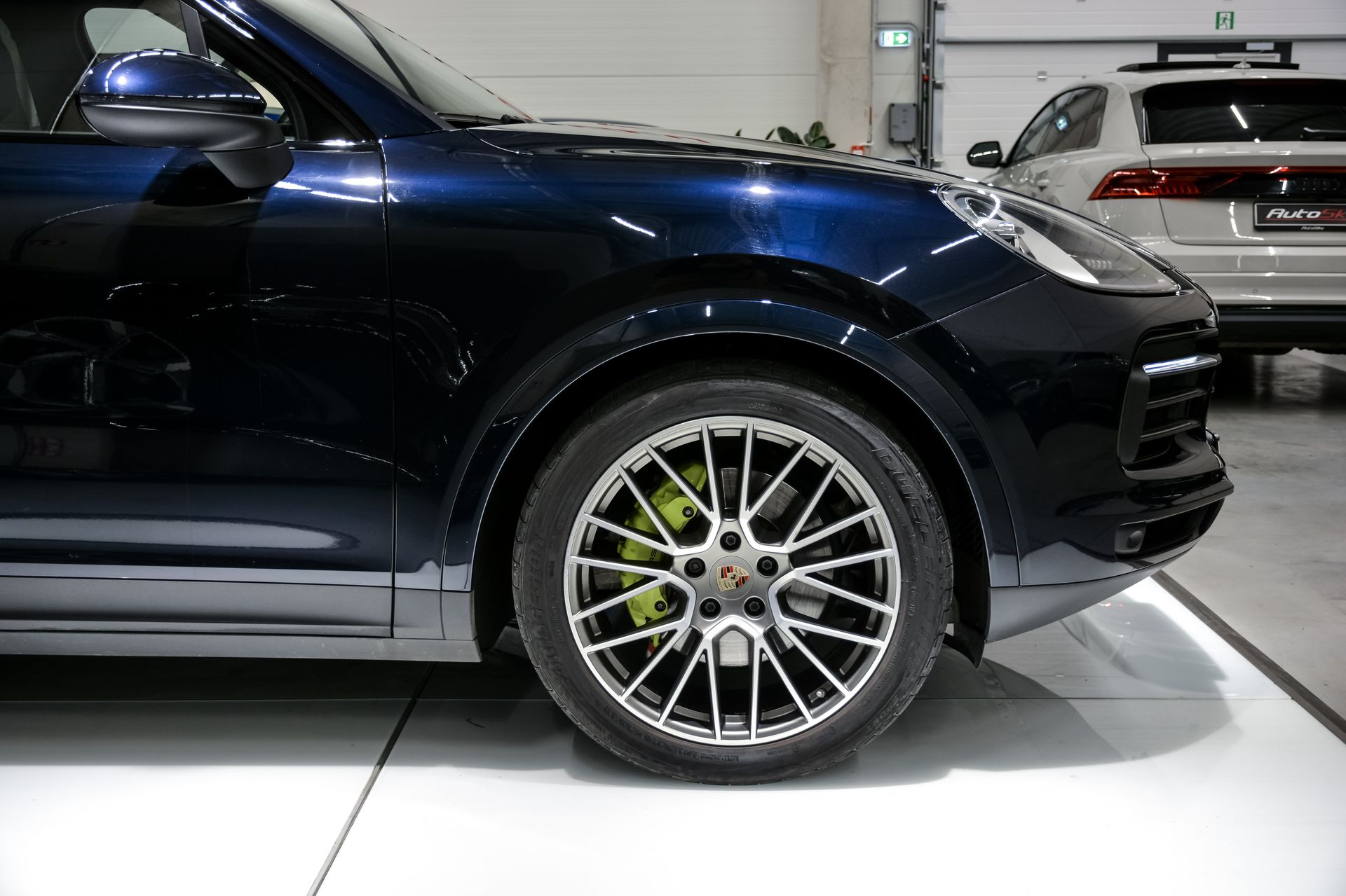 Porsche Cayenne Platinum Edition E-Hybrid