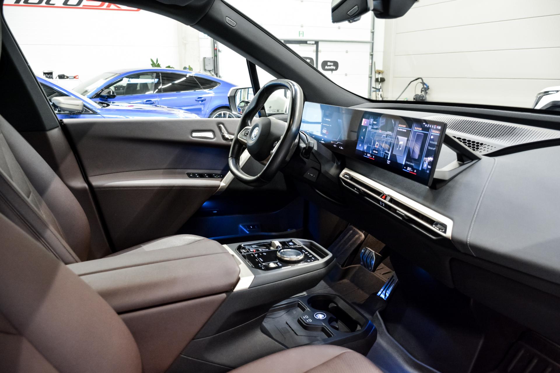 BMW iX xDrive 40 Sports Package 240kW