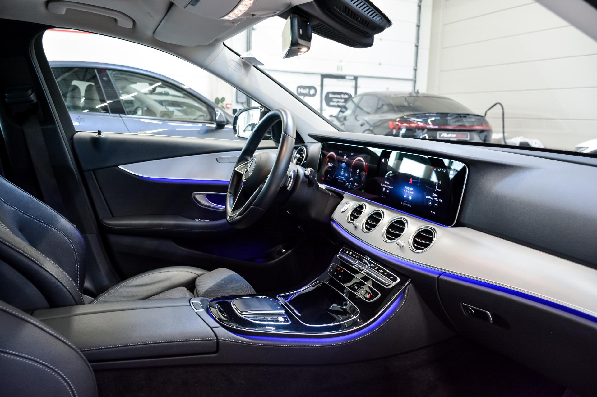 Mercedes-Benz E 300 e Avantgarde 9g-tronic 2.0 235kW