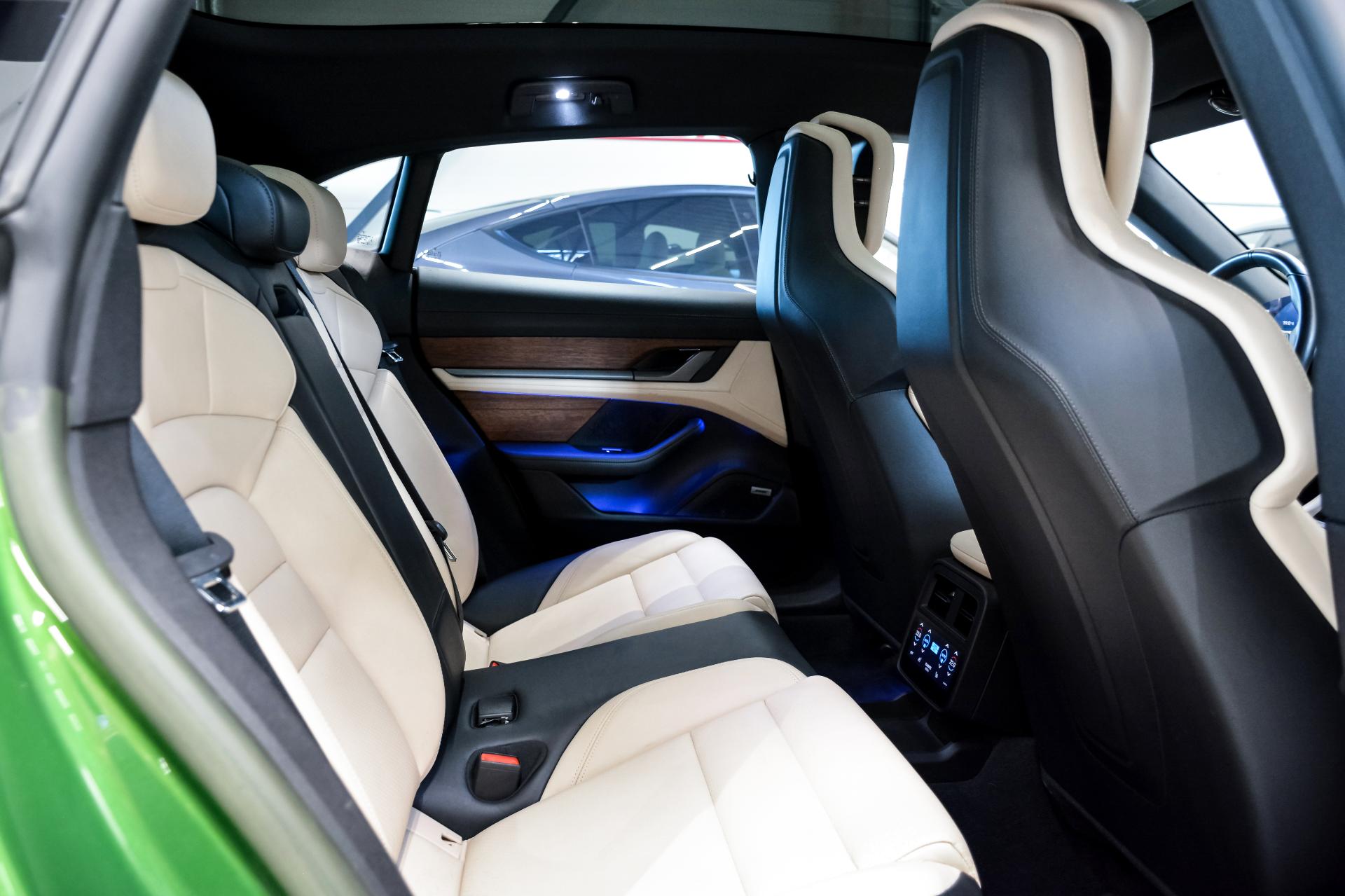 Porsche Taycan 4 Cross Turismo Performance+ 350kW
