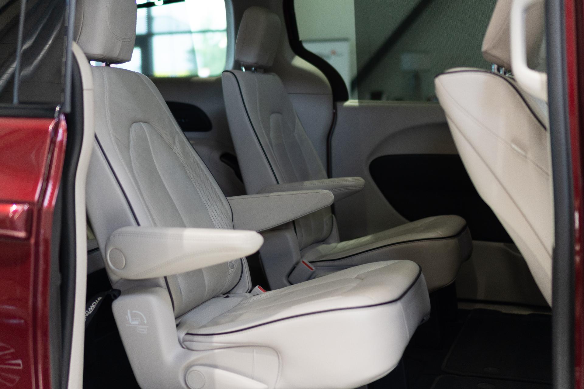 Chrysler Pacifica Limited AWD 3.6 V6 214kW