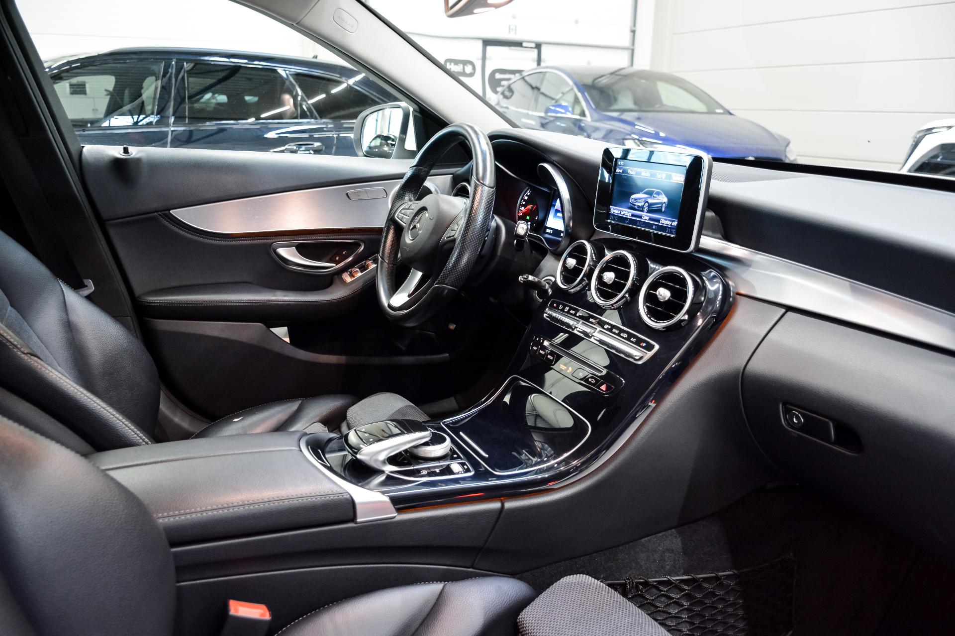 Mercedes-Benz C 180 1.6 115kW