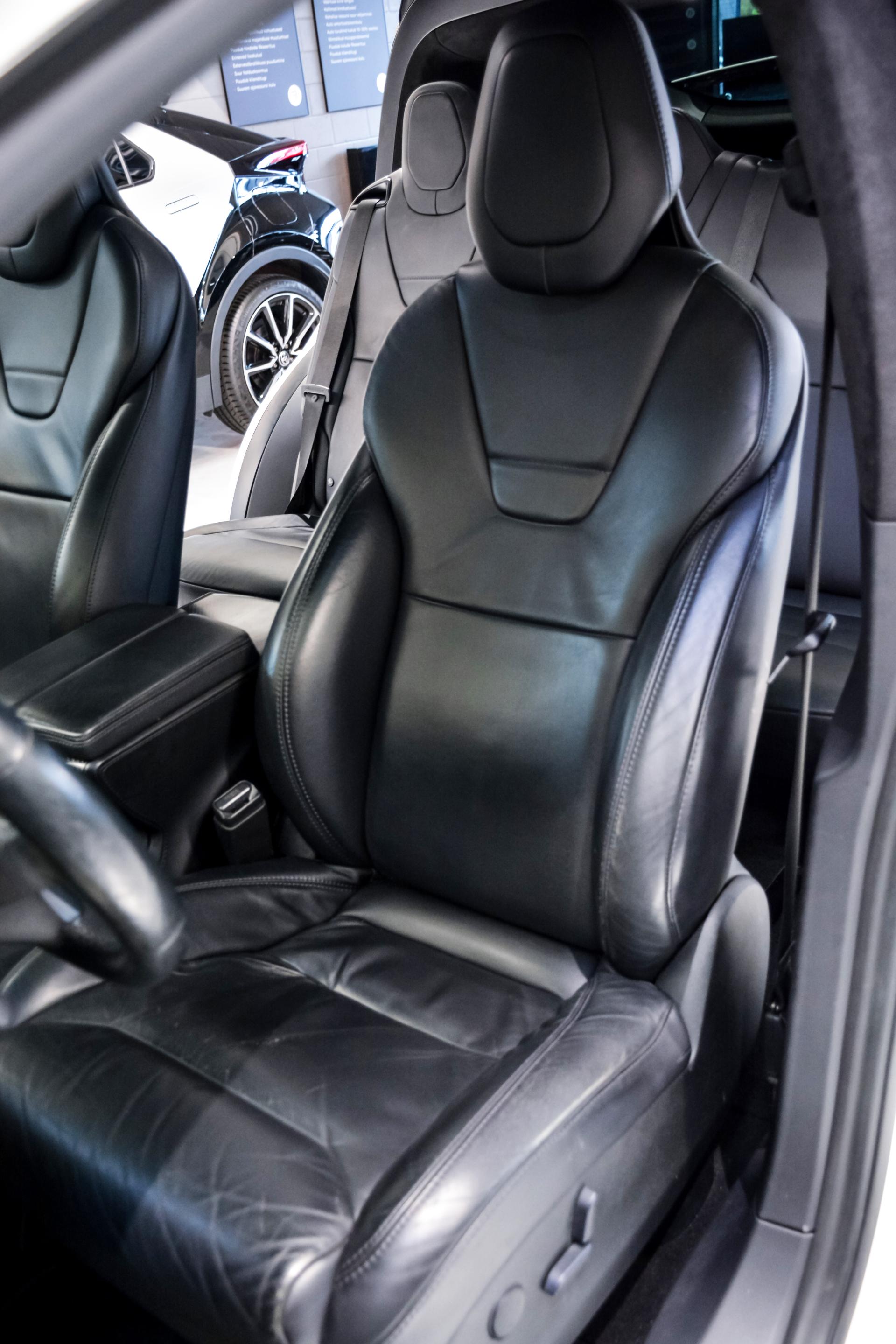 Tesla Model X 75D 245kW