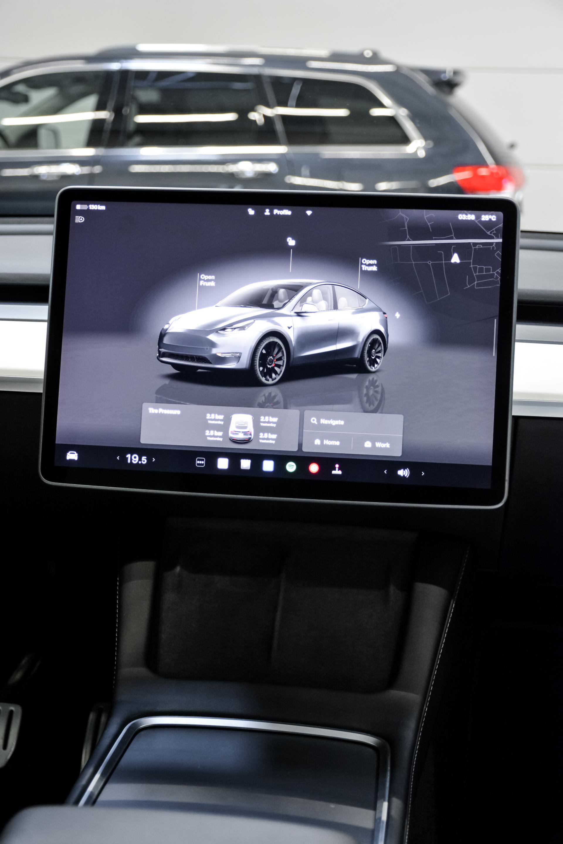 Tesla Model Y Performance AWD
