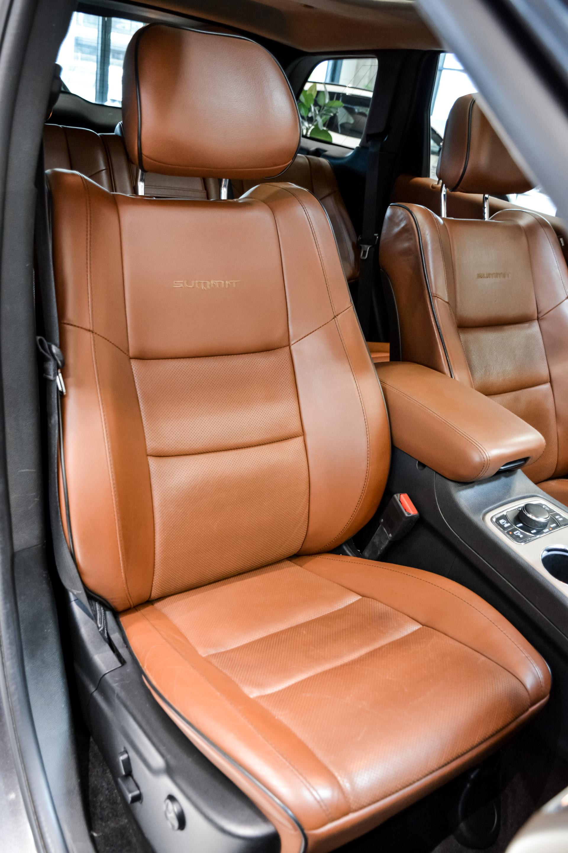 Jeep Grand Cherokee Summit Facelift 3.0 184kW