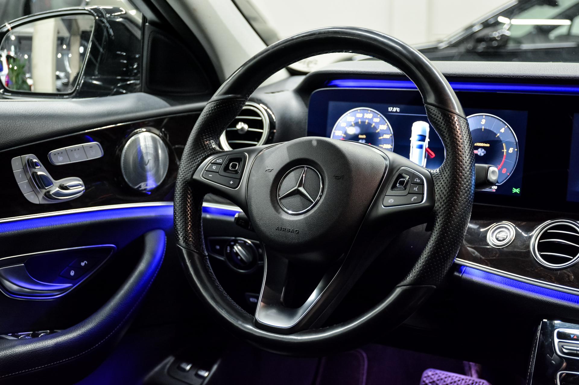 Mercedes-Benz E 220 4Matic Estate 2.0 143kW