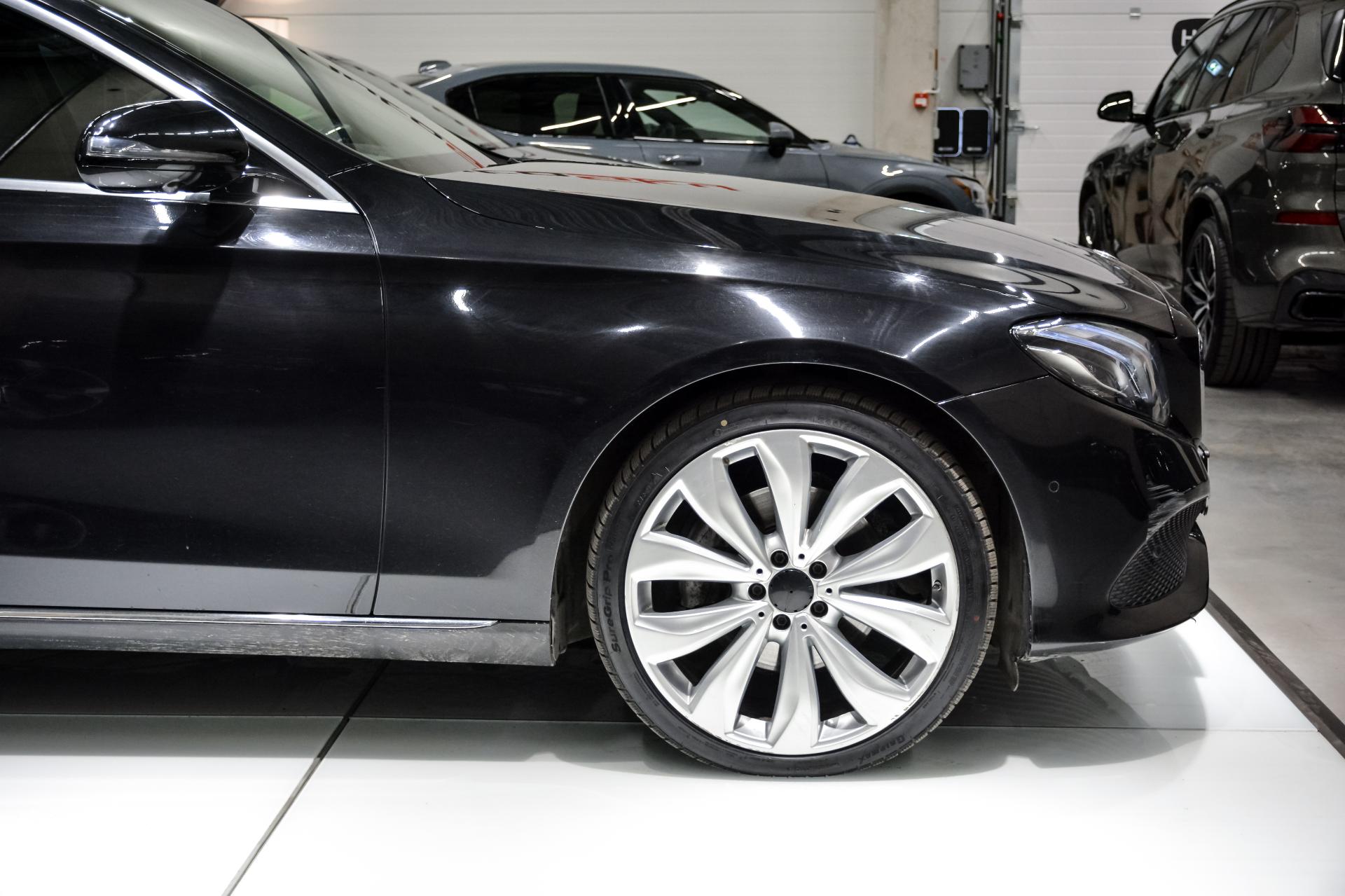 Mercedes-Benz E 220 4Matic Estate 2.0 143kW