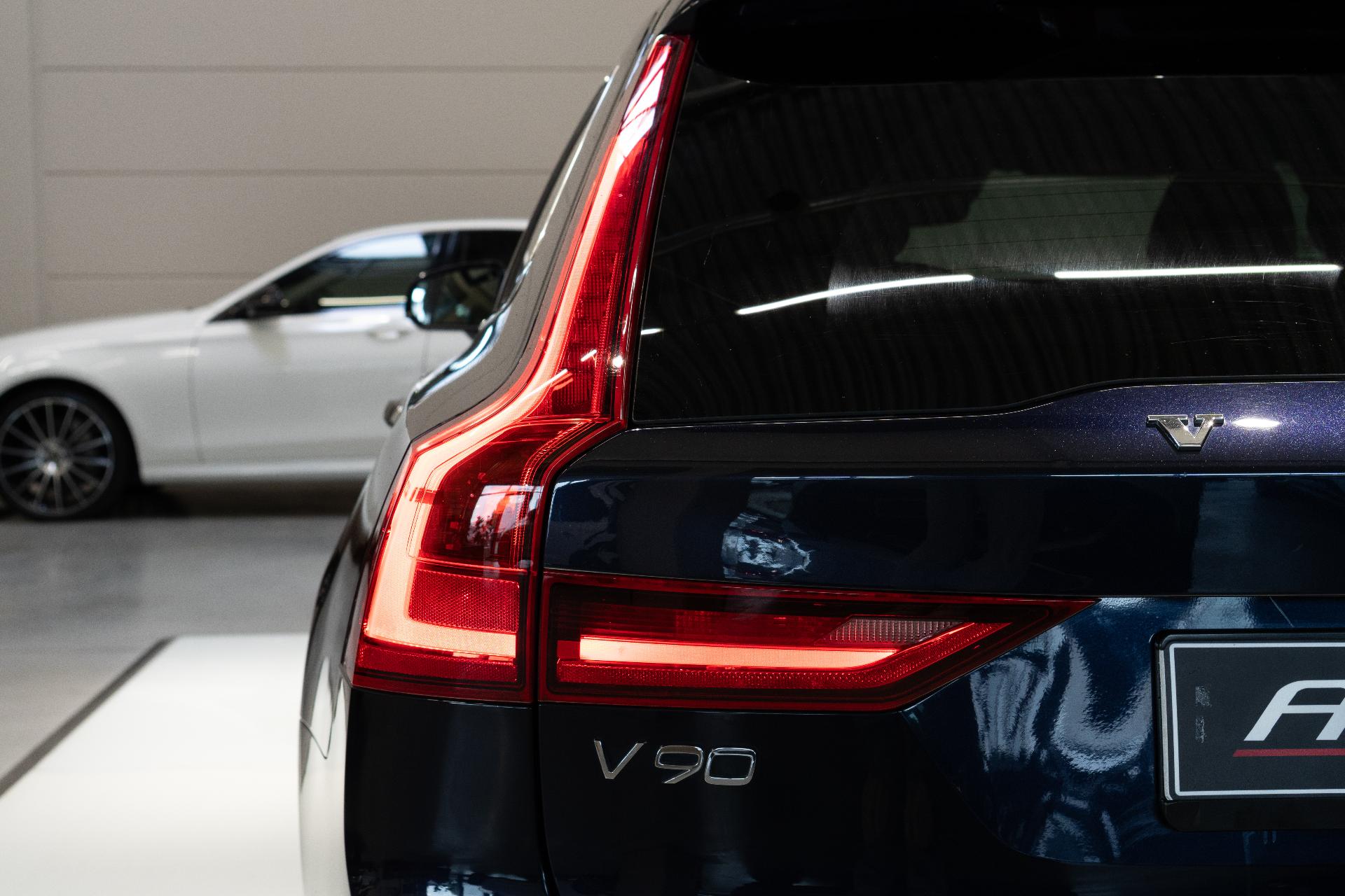 Volvo V90 D5 AWD Inscription MY19 2.0 173kW