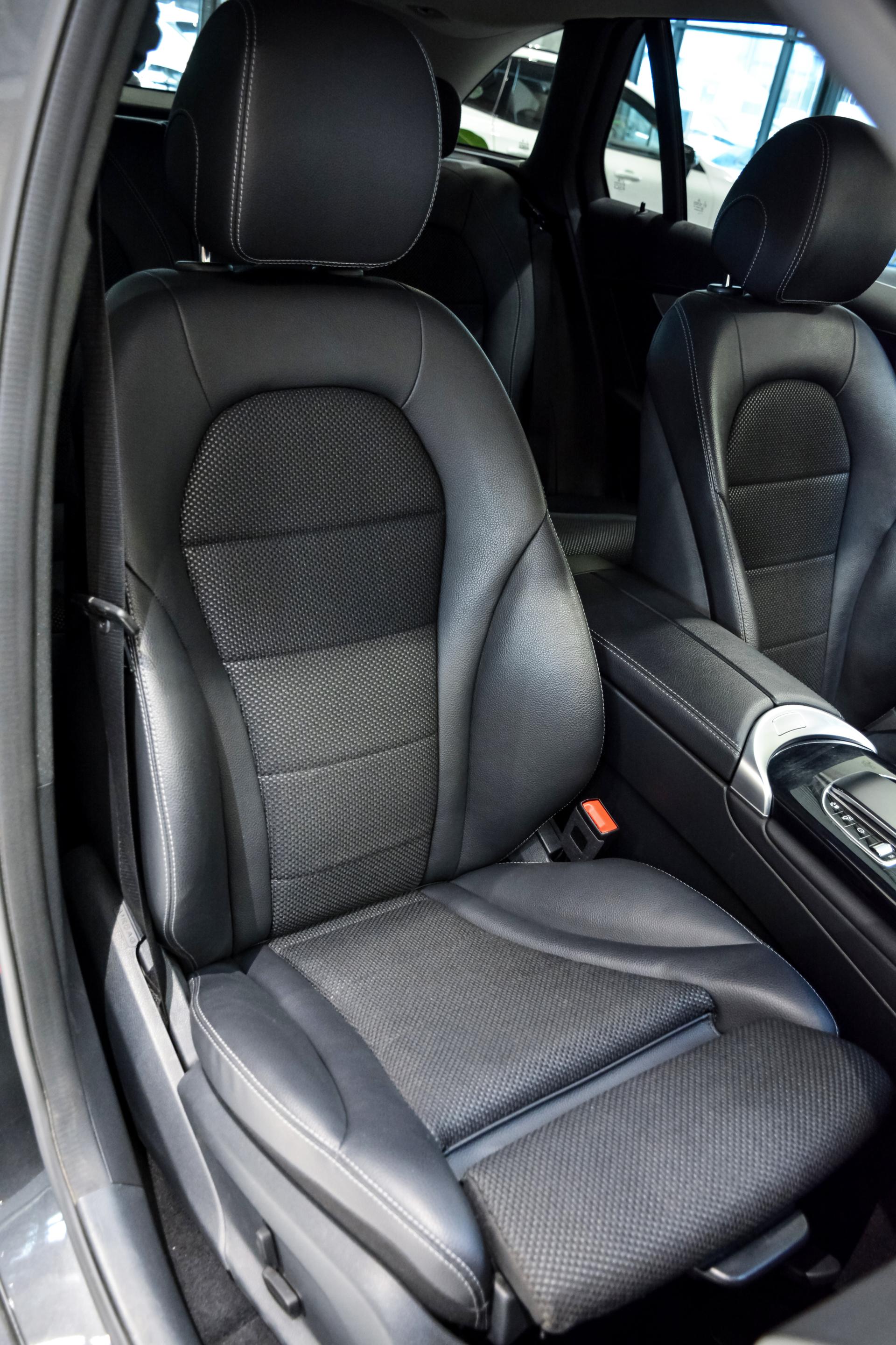 Mercedes-Benz GLC 300 e 4Matic Plug-In Hybrid AMG Pakett 2.0 215kW