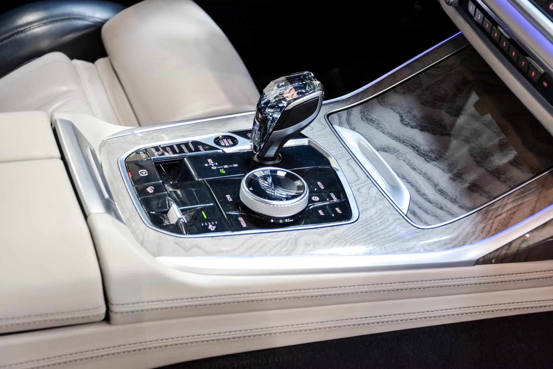 BMW X7 xDrive40i Design Pure Excellence 3.0 250kW