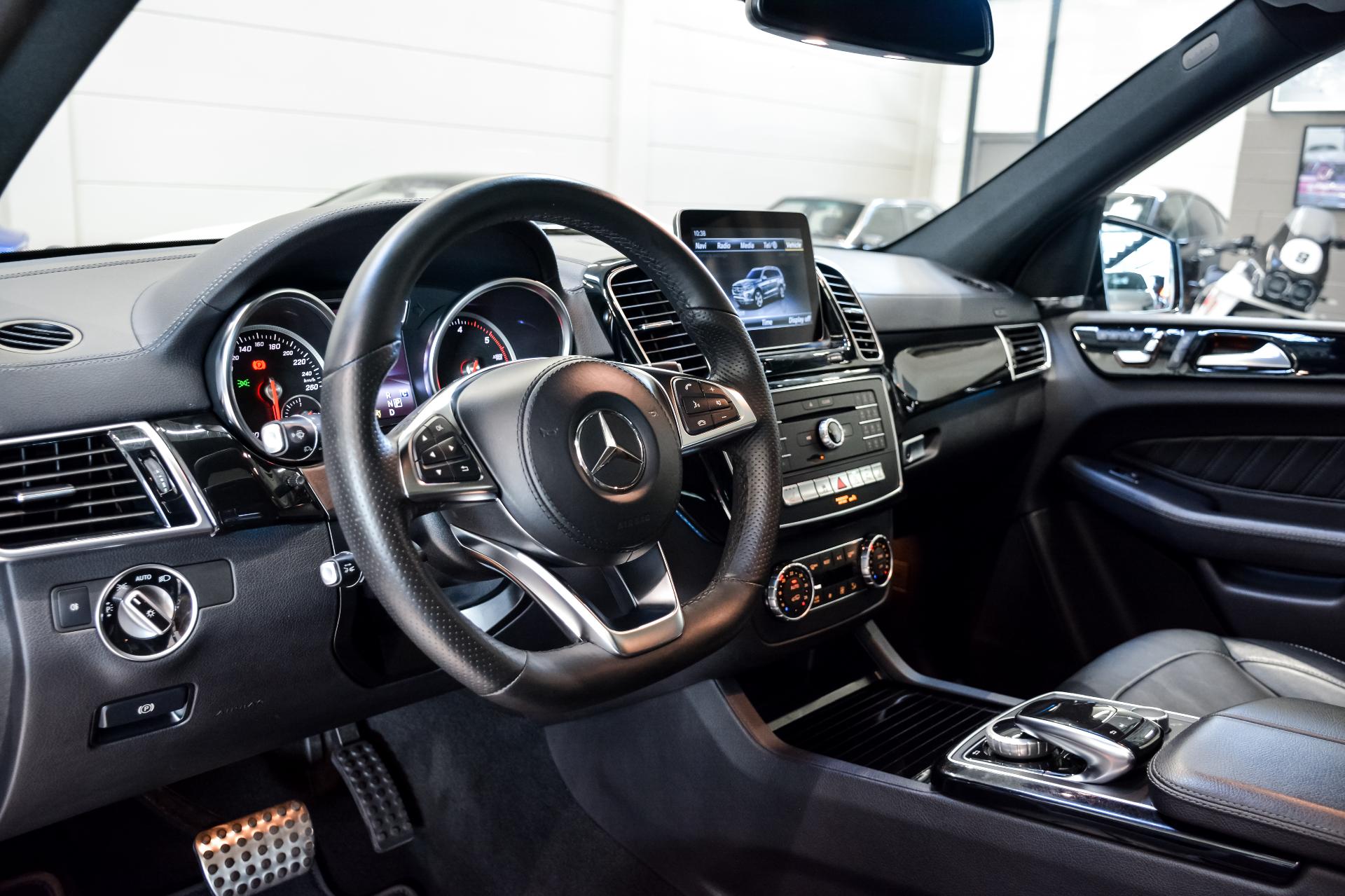Mercedes-Benz GLS 350 d AMG 4Matic 3.0 190kW