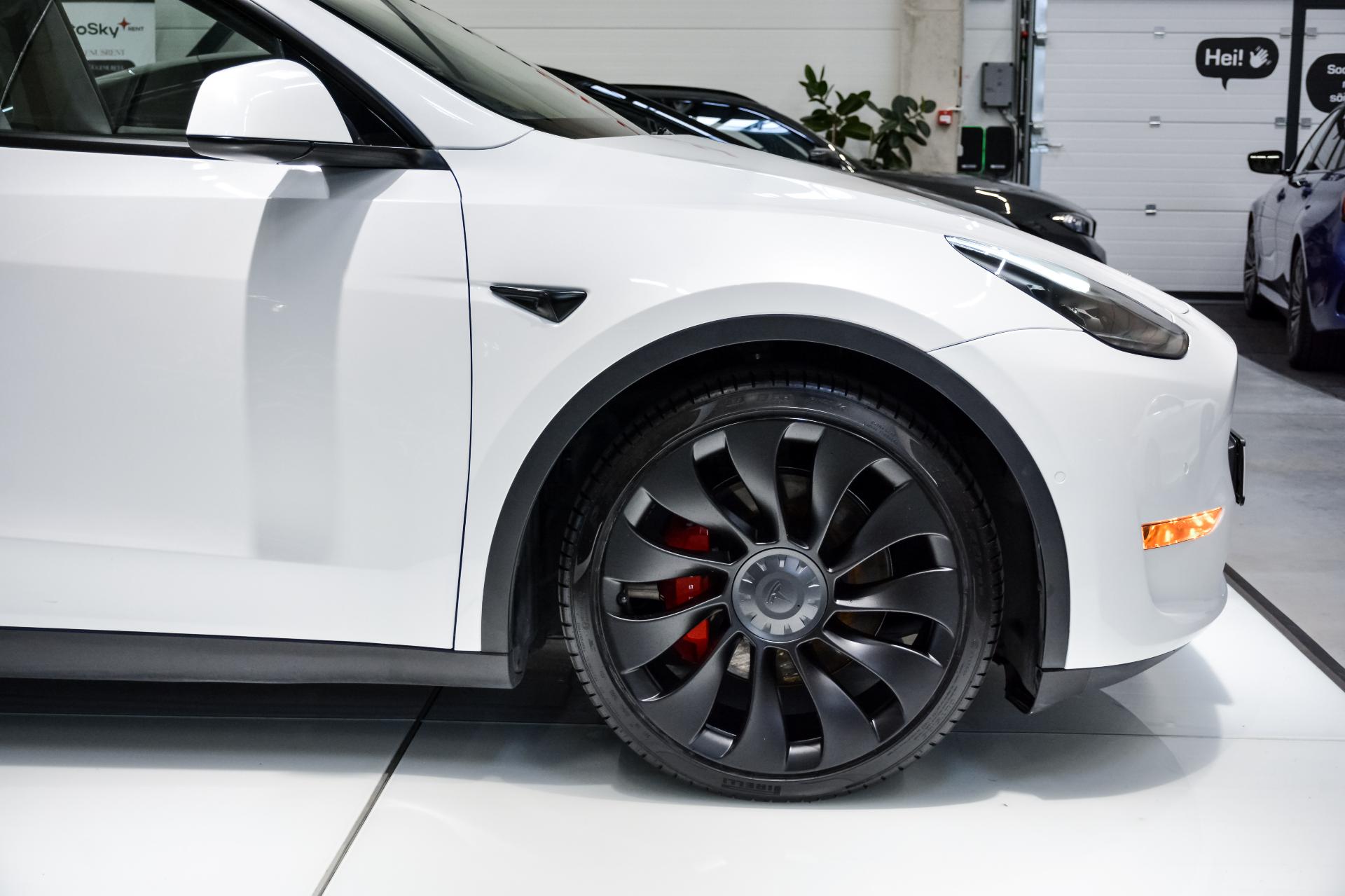 Tesla Model Y Performance AWD