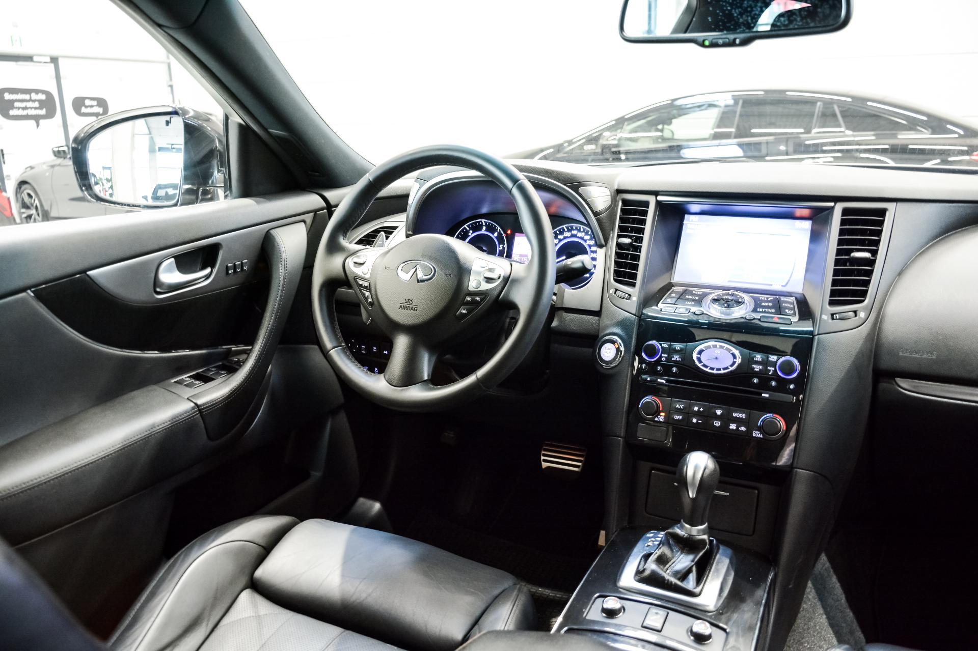 Infiniti QX70 3.0 175kW