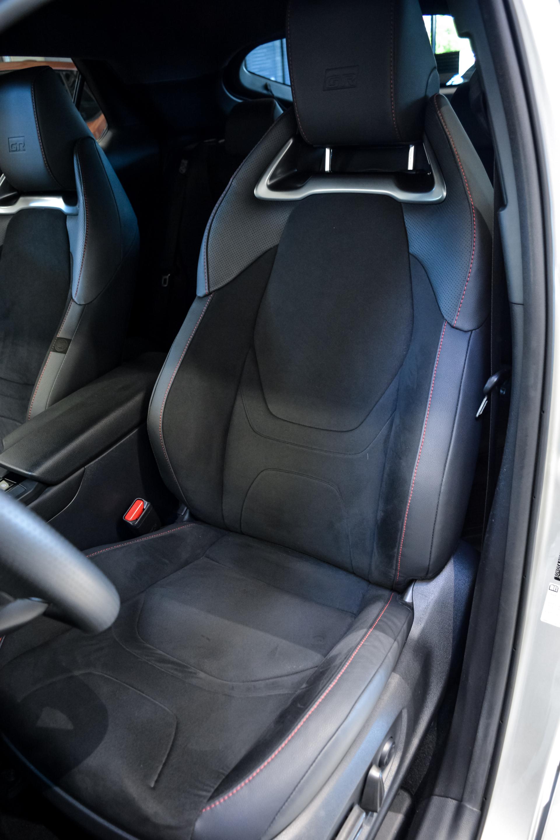 Toyota C-HR GR Sport Premiere Edition AWD 2.0 112kW