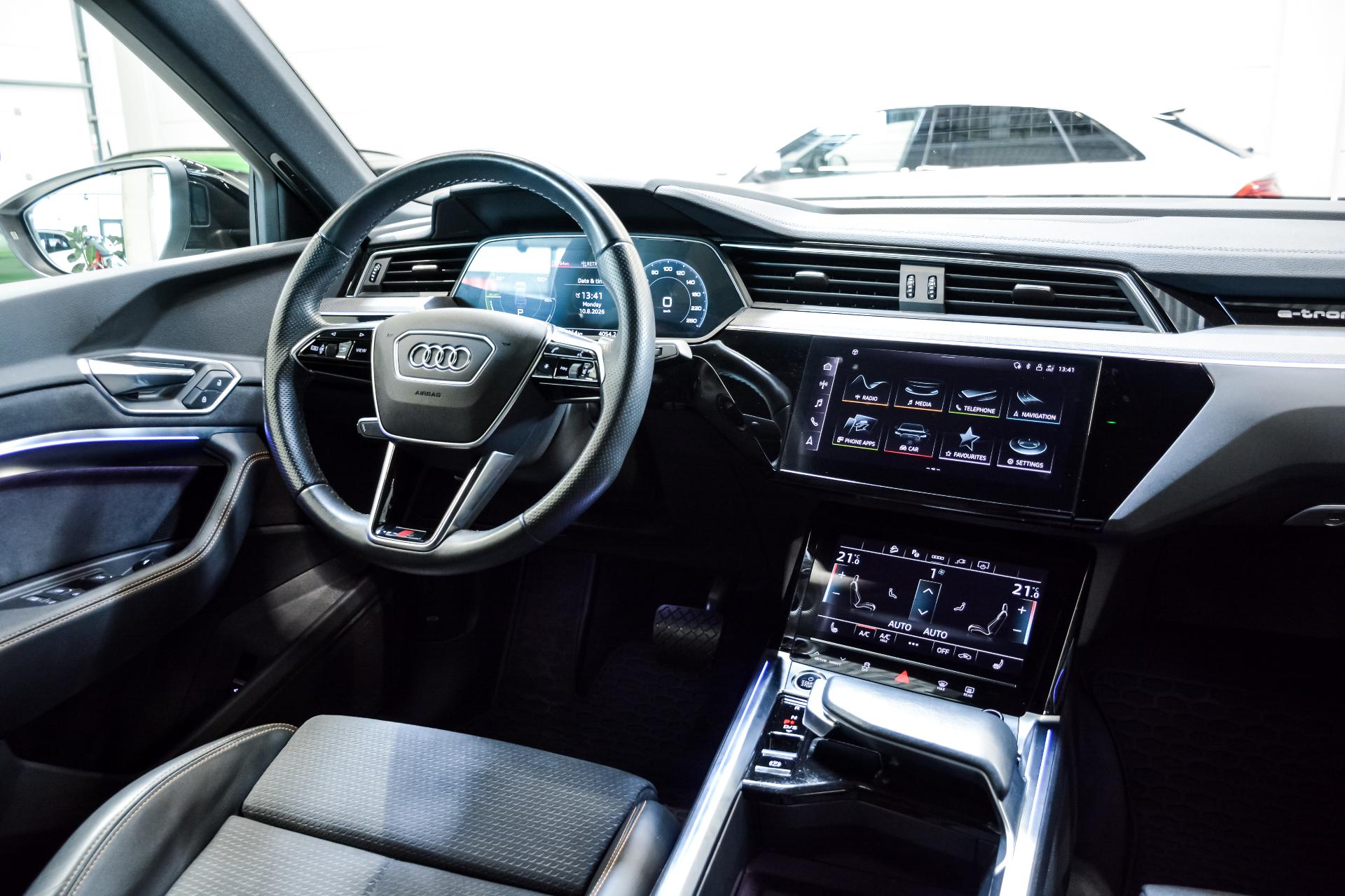 Audi e-tron Sportback 50 S-Line Black Edition 230kW
