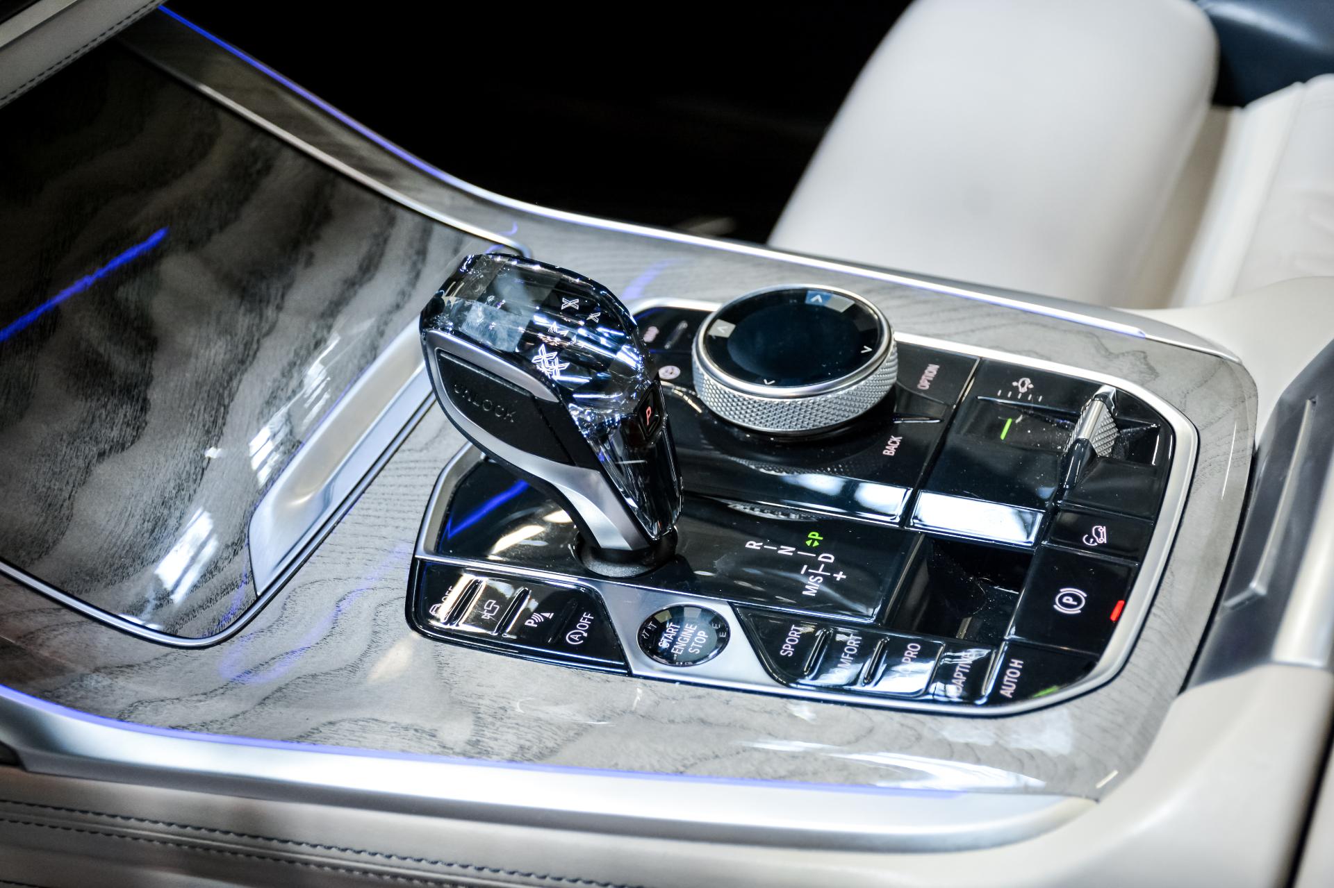 BMW X7 xDrive40i Design Pure Excellence 3.0 250kW