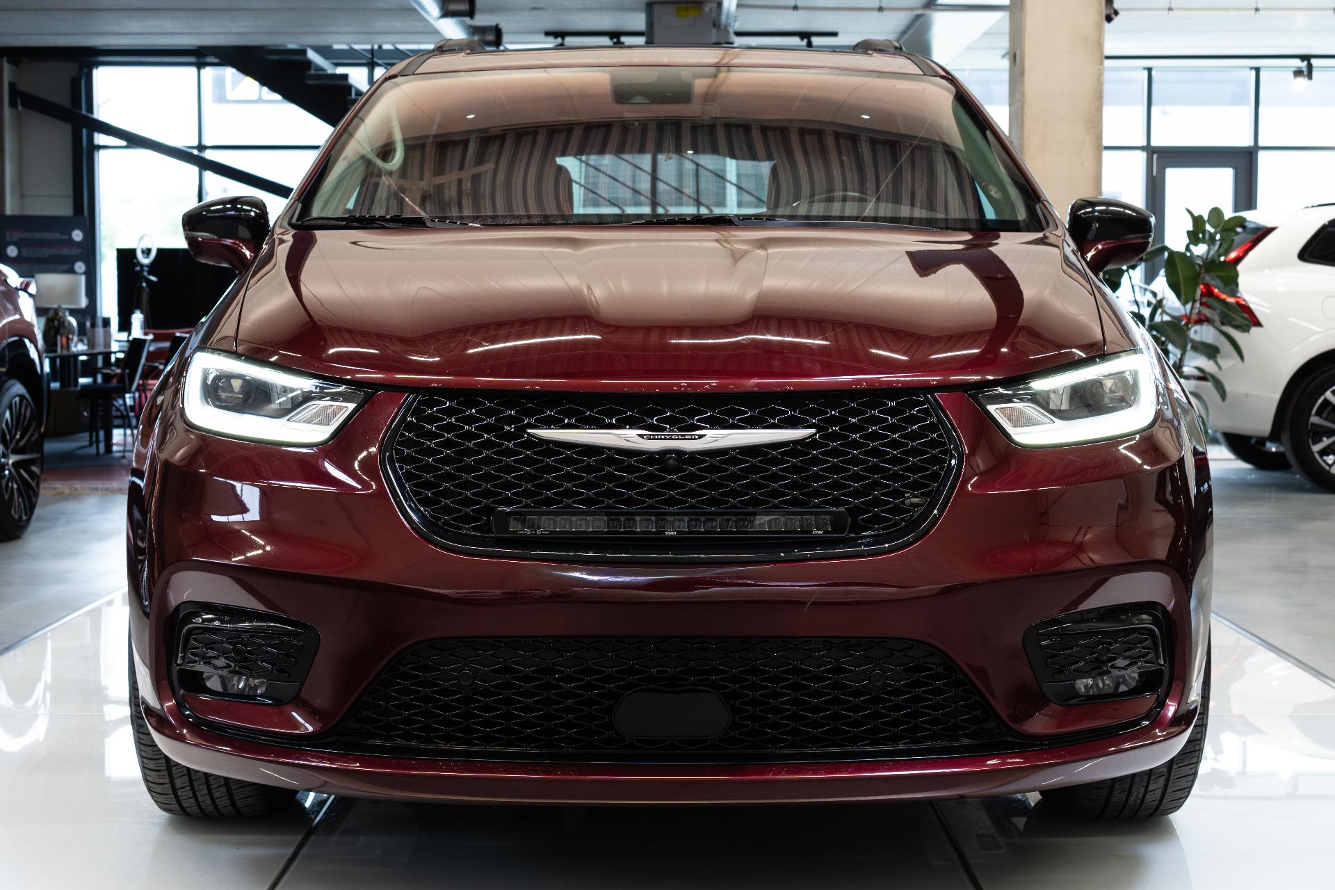 Chrysler Pacifica Limited AWD 3.6 V6 214kW