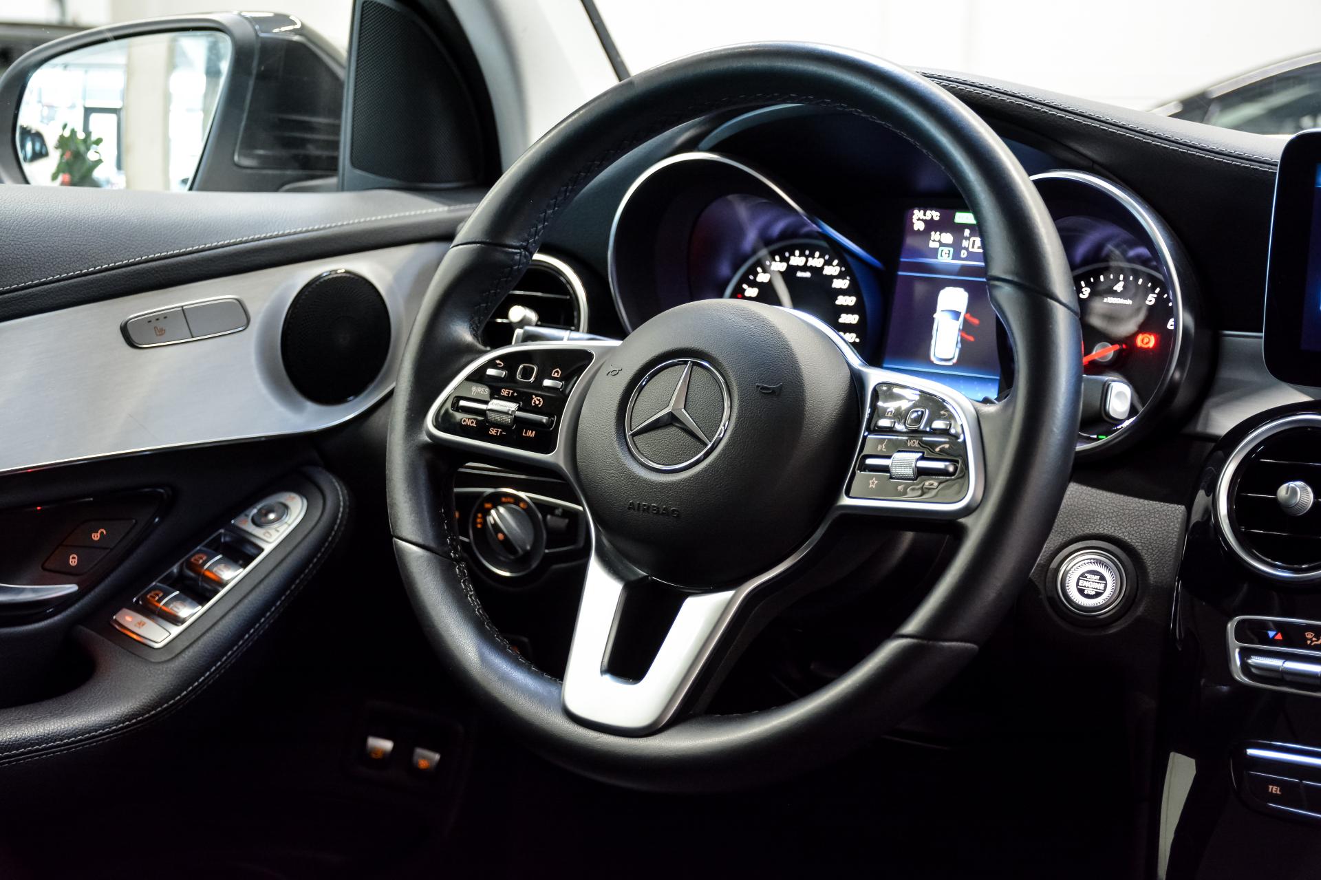 Mercedes-Benz GLC 300 e 4Matic Plug-In Hybrid AMG Pakett 2.0 215kW