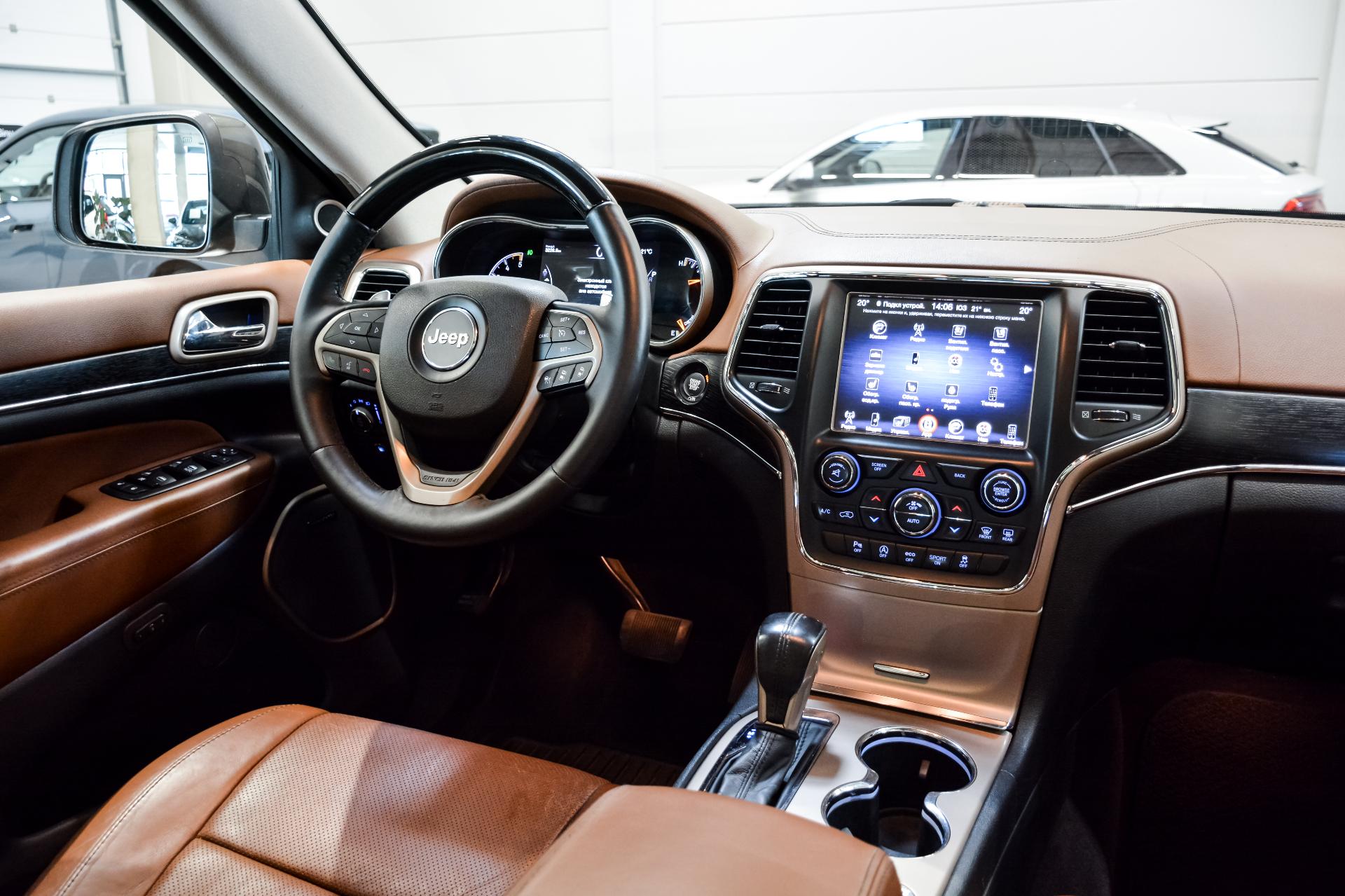 Jeep Grand Cherokee Summit Facelift 3.0 184kW