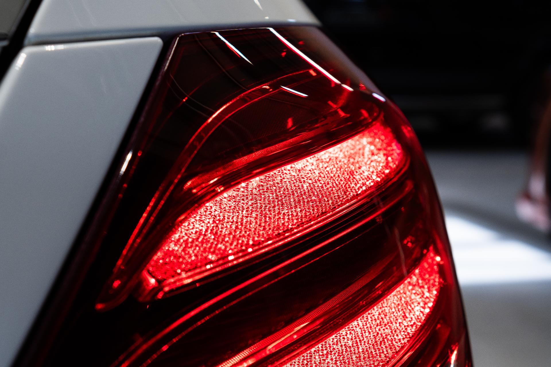 Mercedes-Benz E 220 d 4Matic AMG Night Package 2.0 143kW