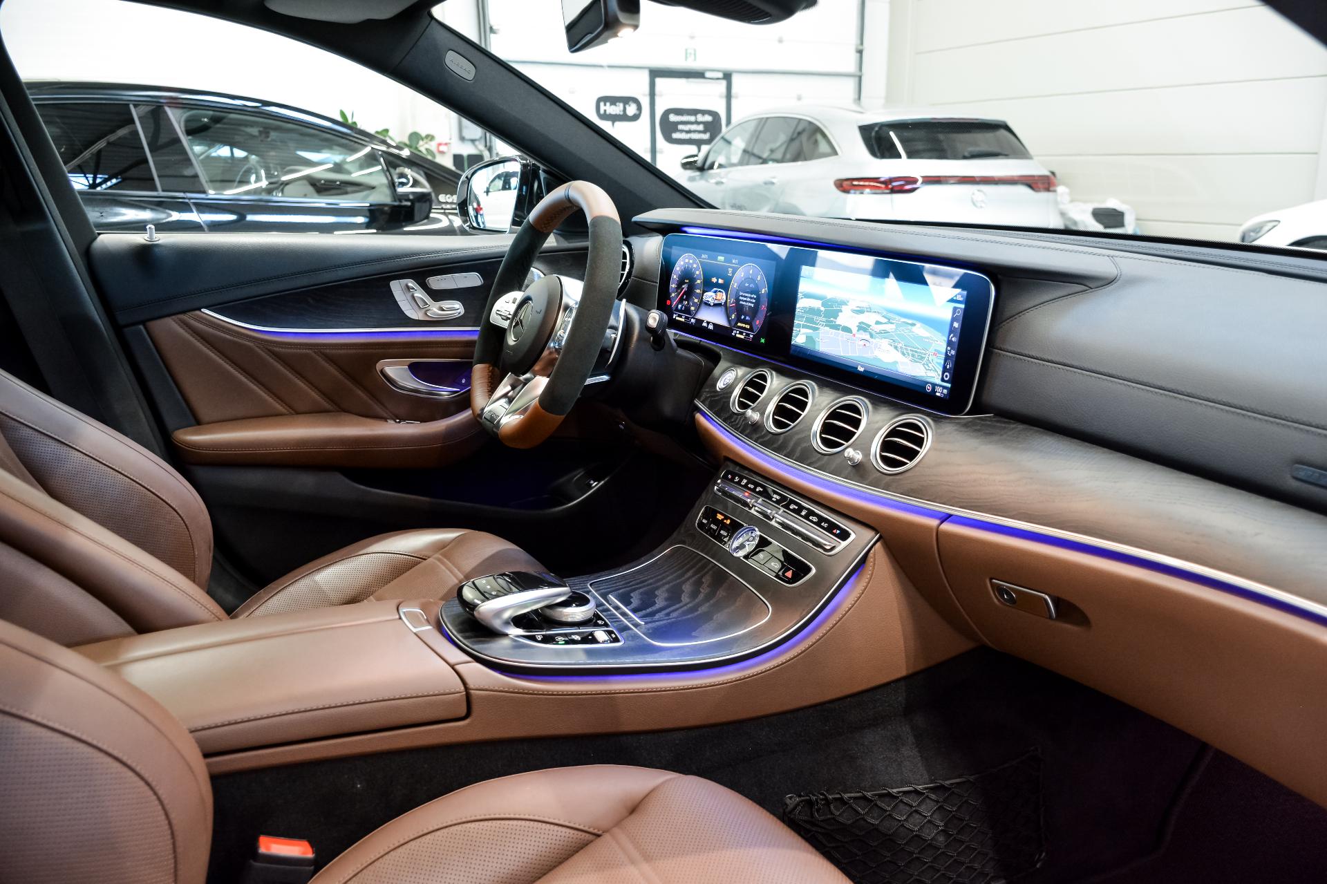 Mercedes-Benz E 53 AMG Turbo 4Matic+ 3.0 320kW