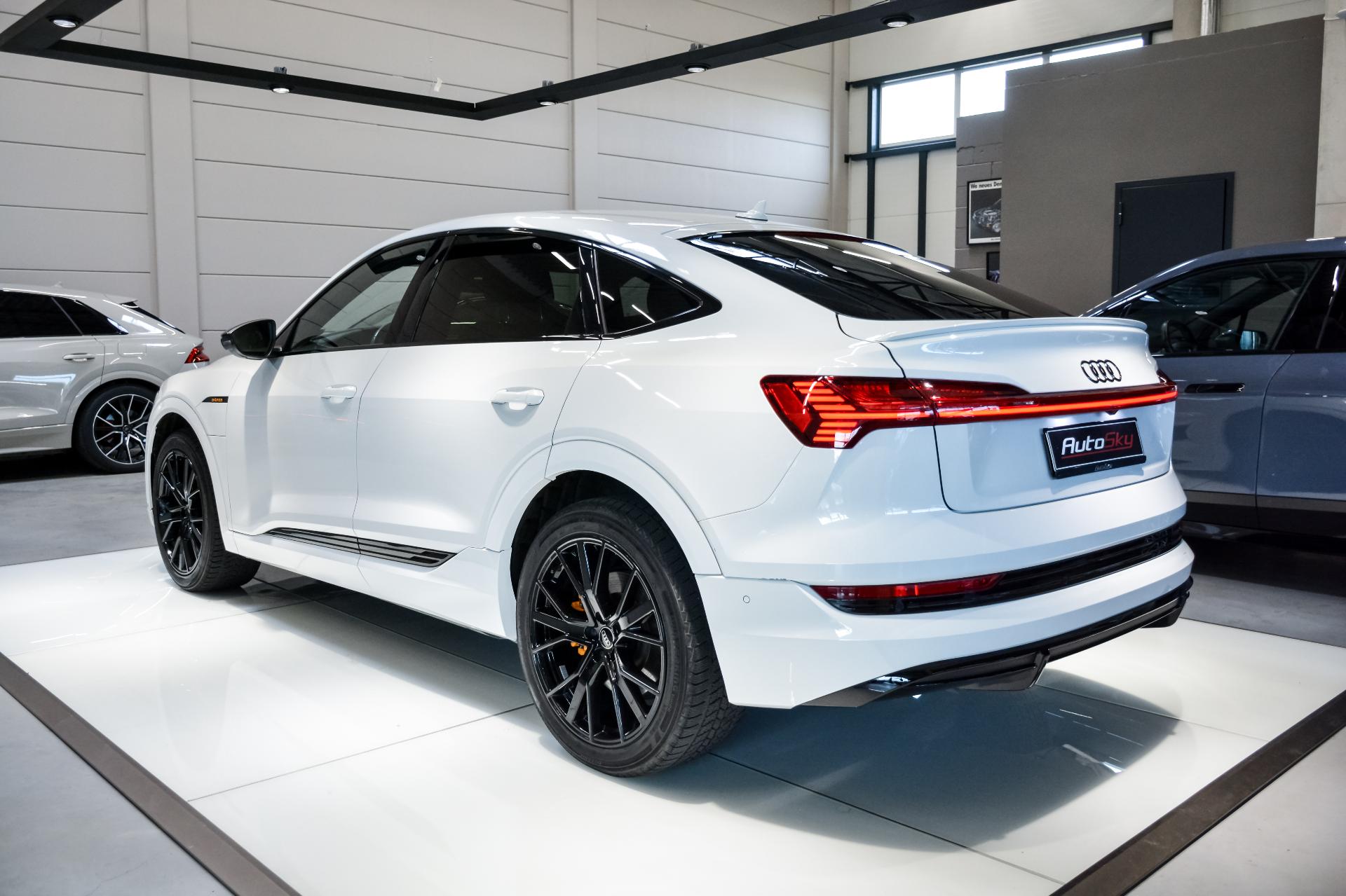 Audi e-tron Sportback 50 S-Line Black Edition 230kW