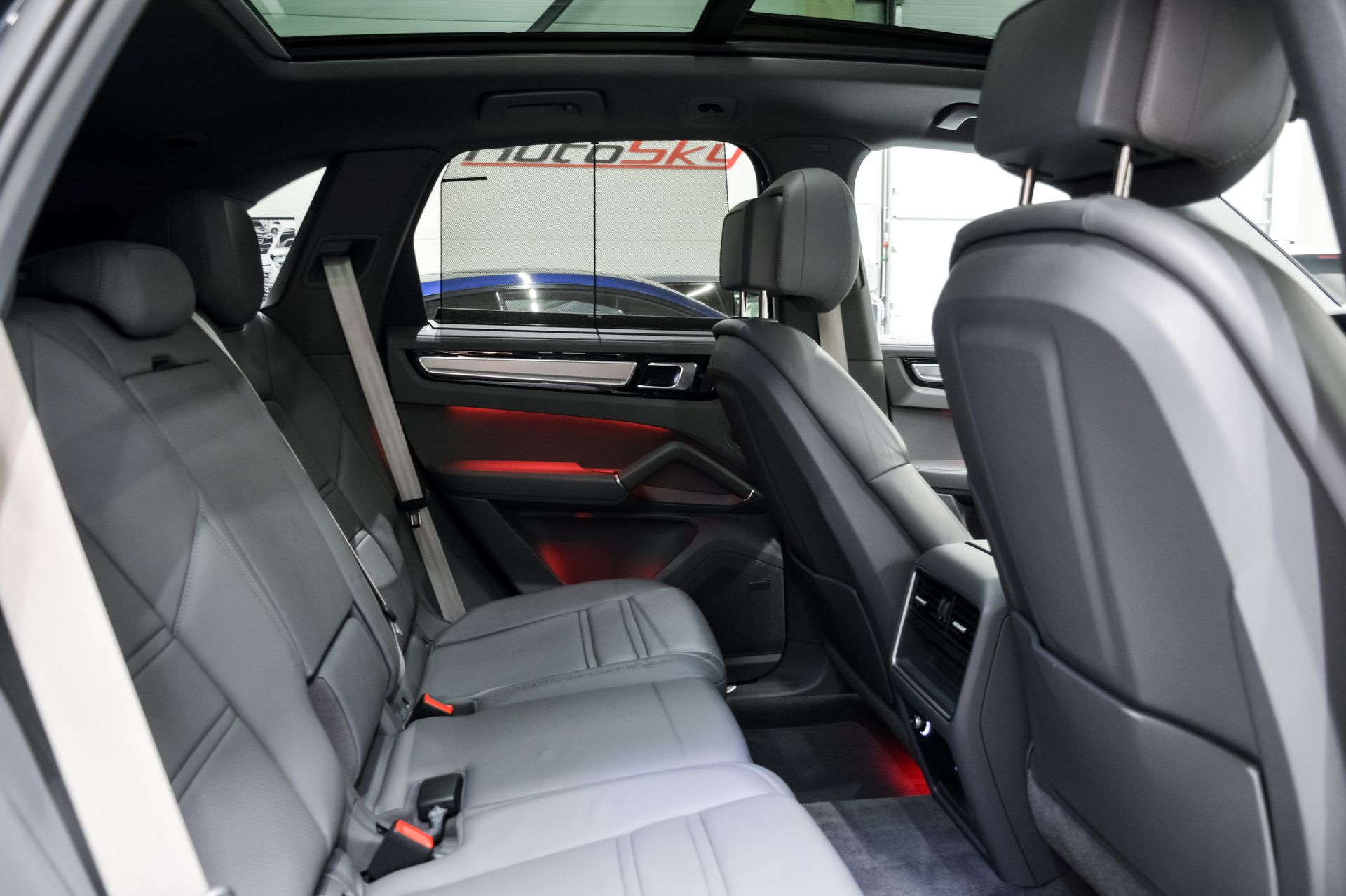 Porsche Cayenne Platinum Edition E-Hybrid