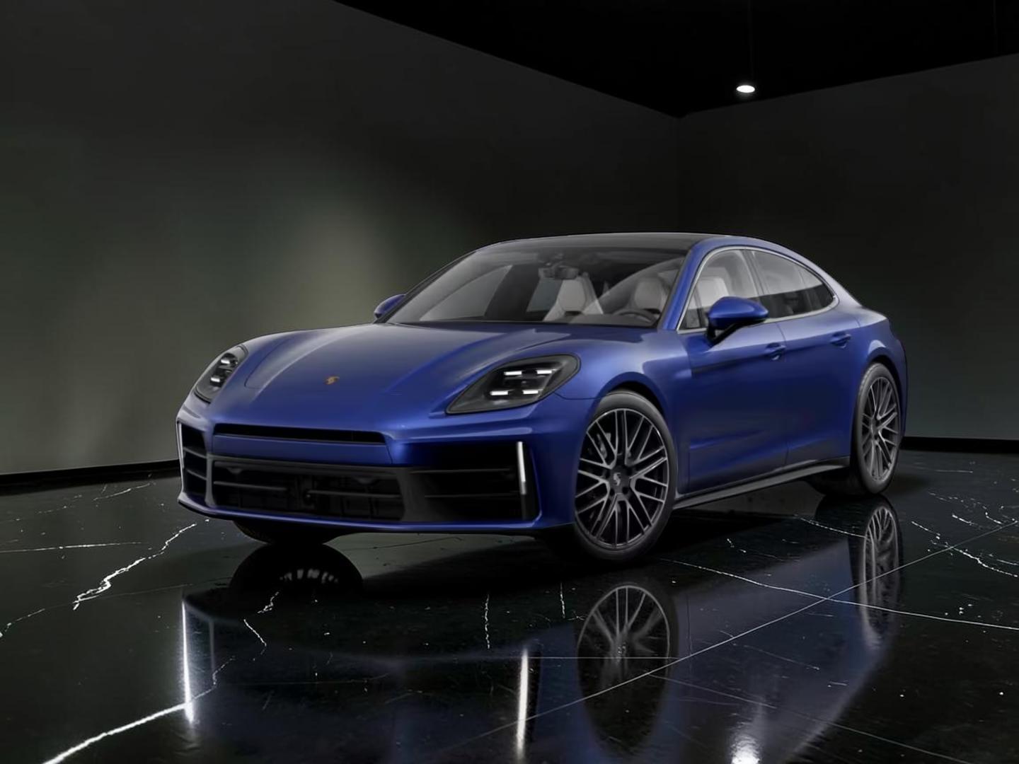 Porsche Panamera 4